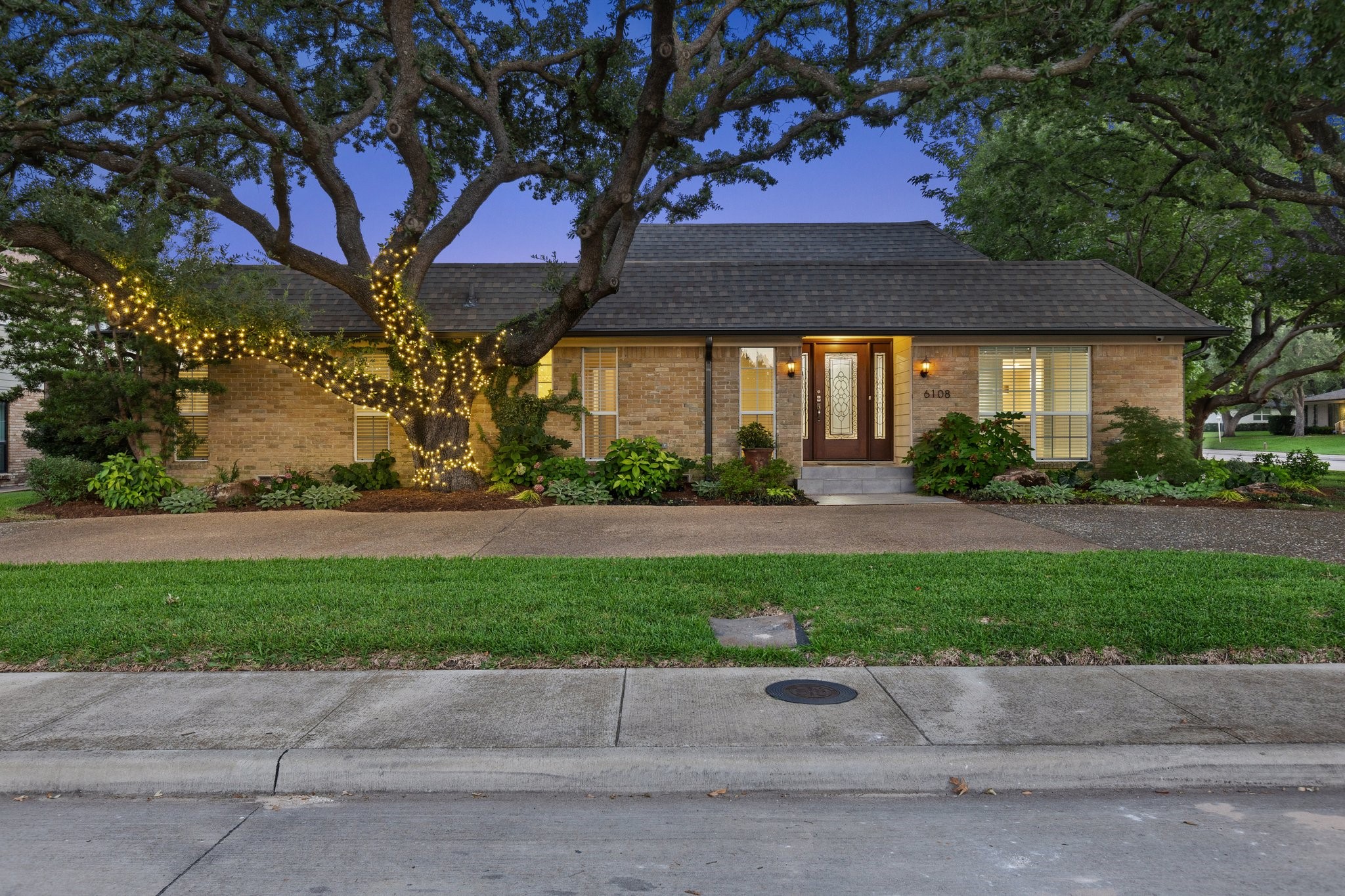 6108 Highgate Lane