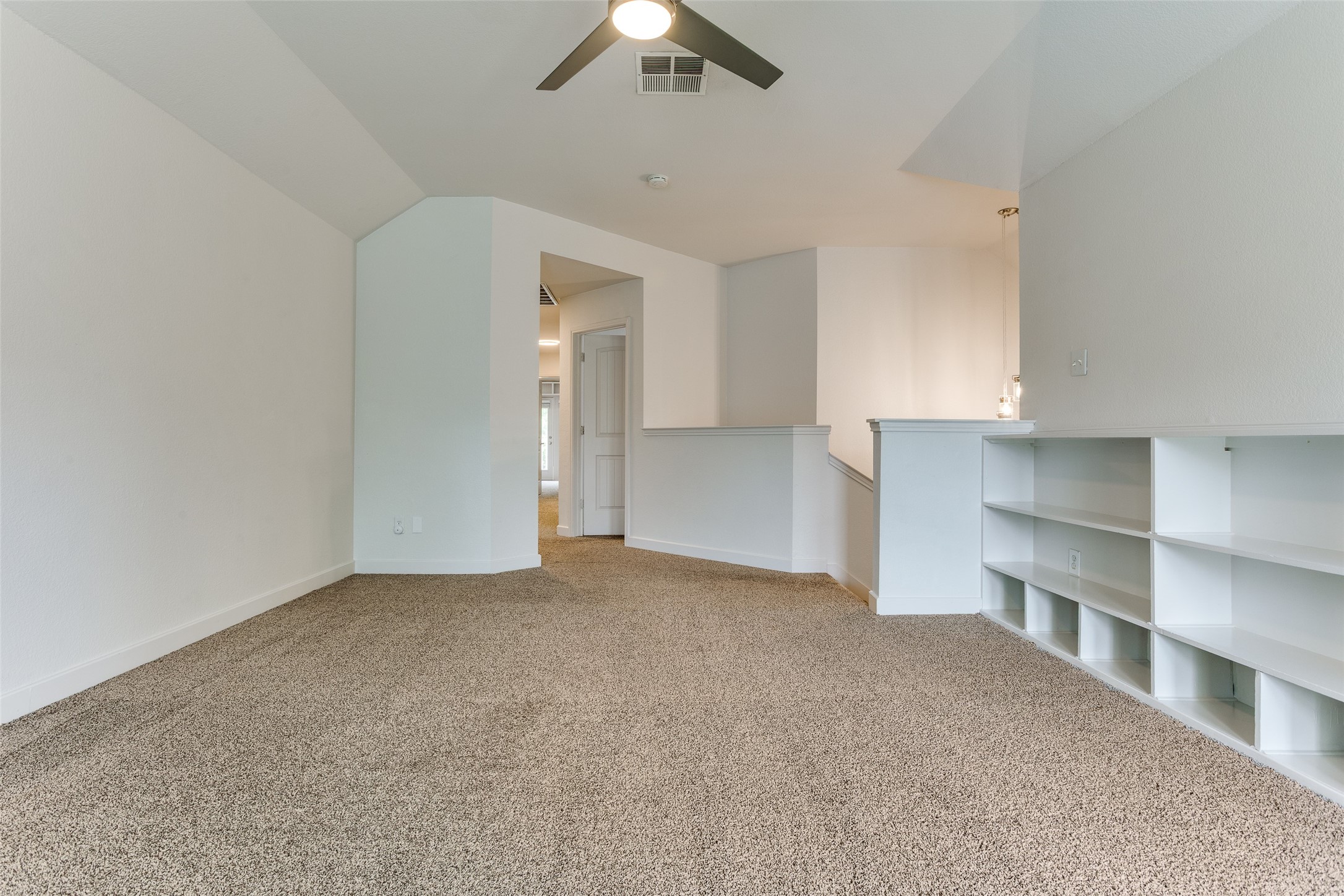 9816 Hedge Bell Drive