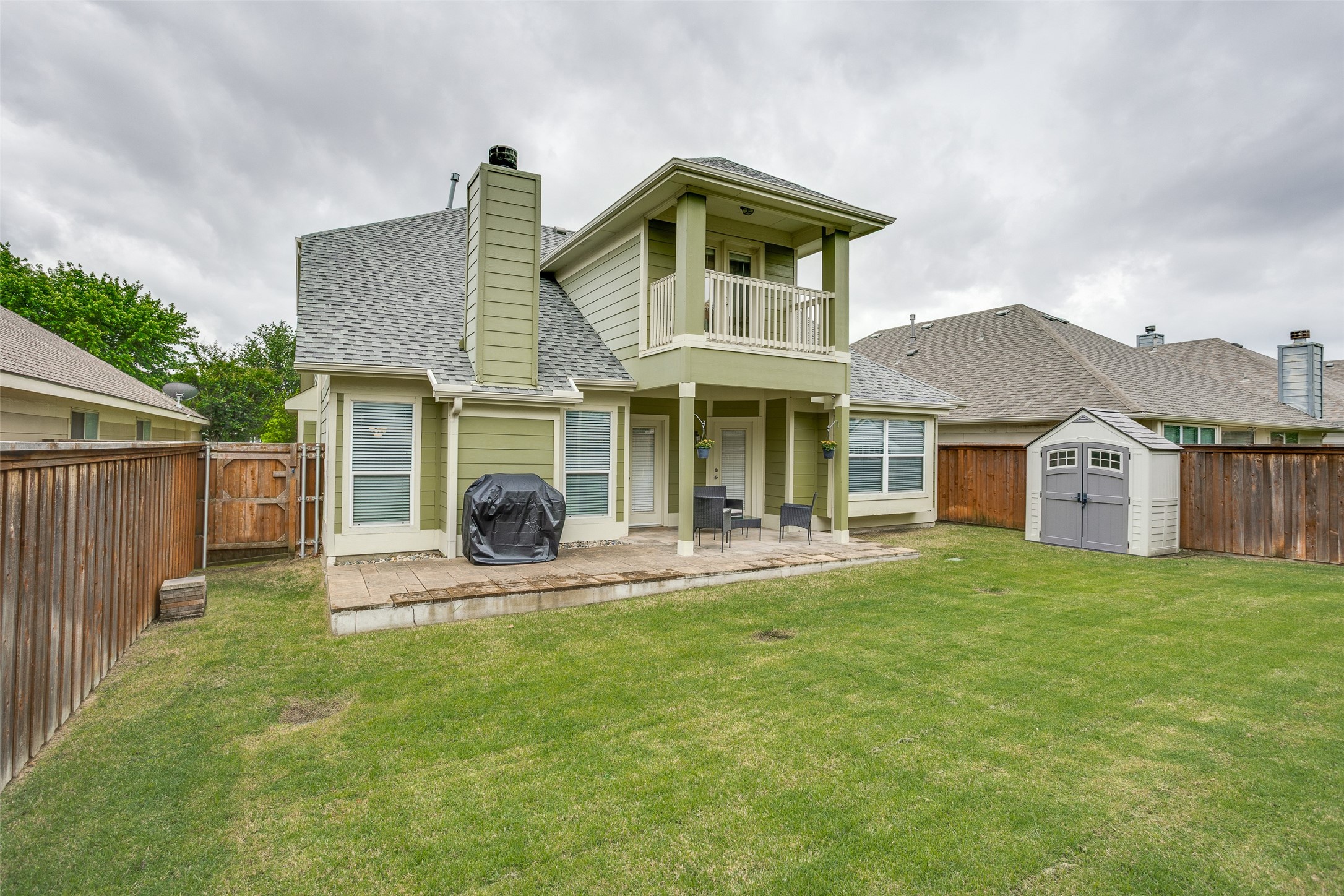9816 Hedge Bell Drive
