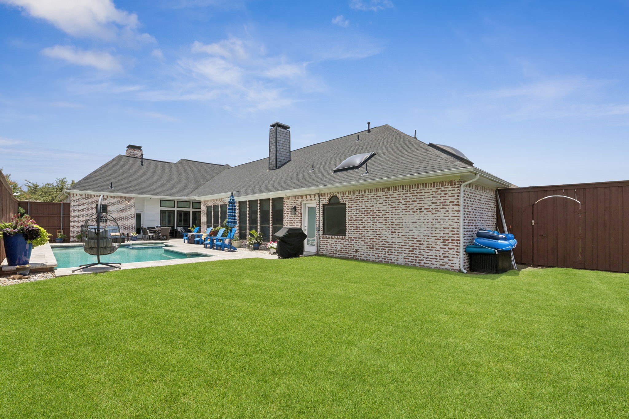 3929 Hearst Castle Way