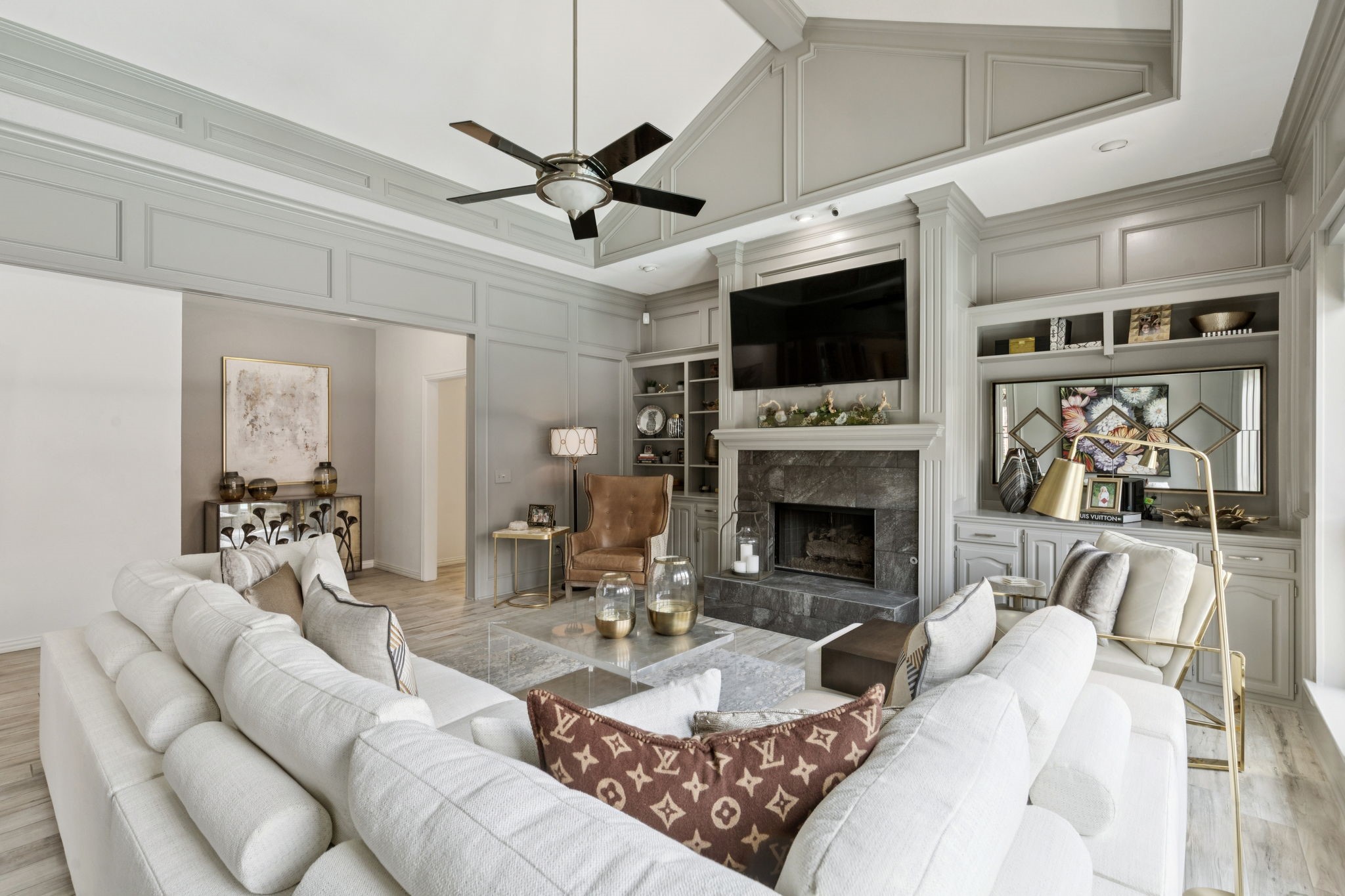 3929 Hearst Castle Way