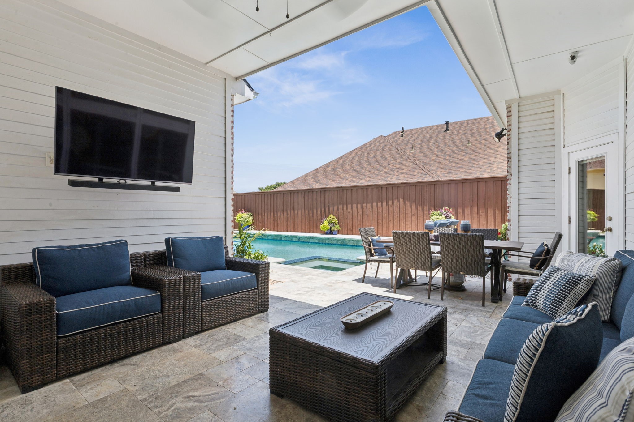 3929 Hearst Castle Way