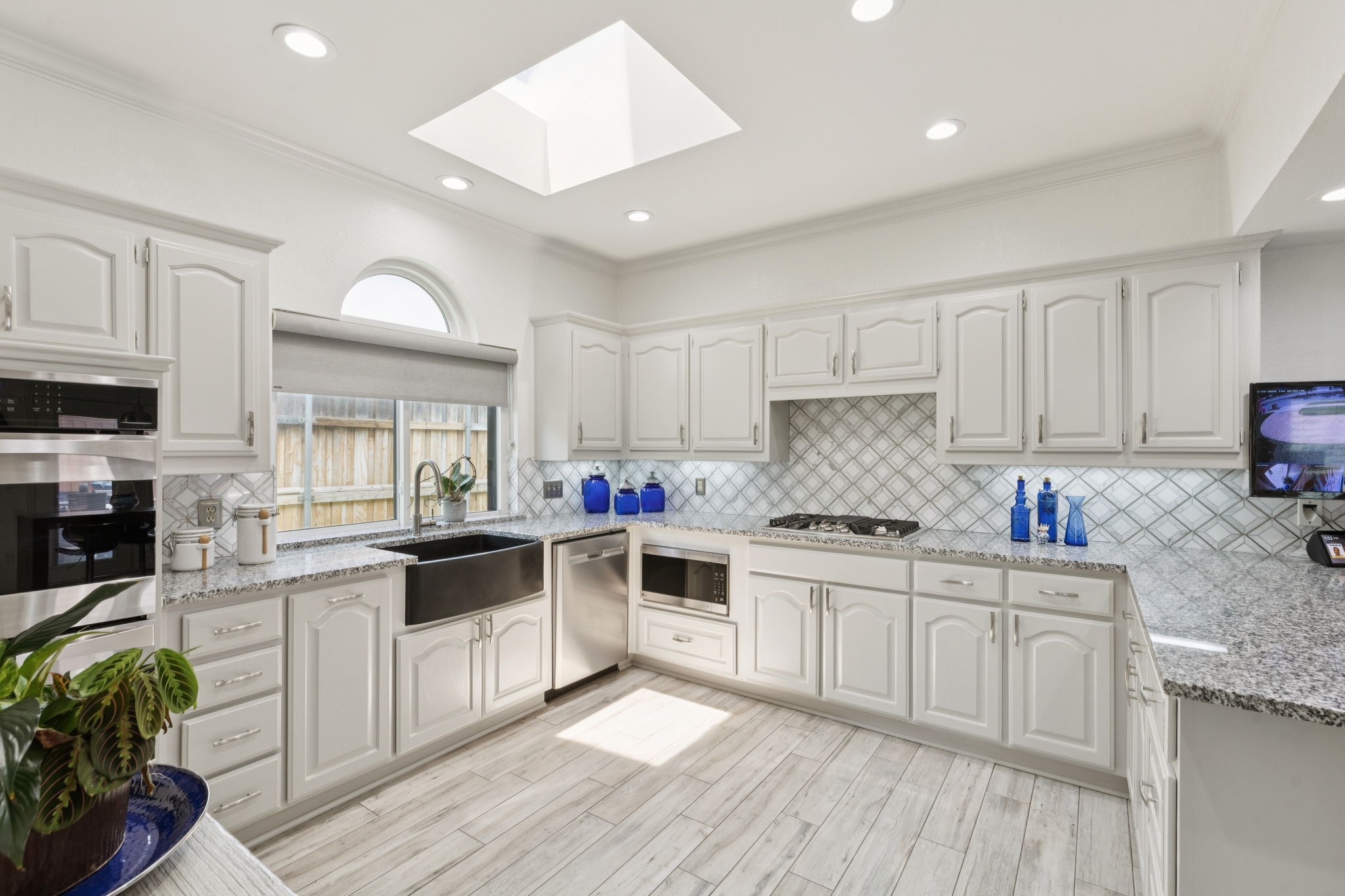 3929 Hearst Castle Way