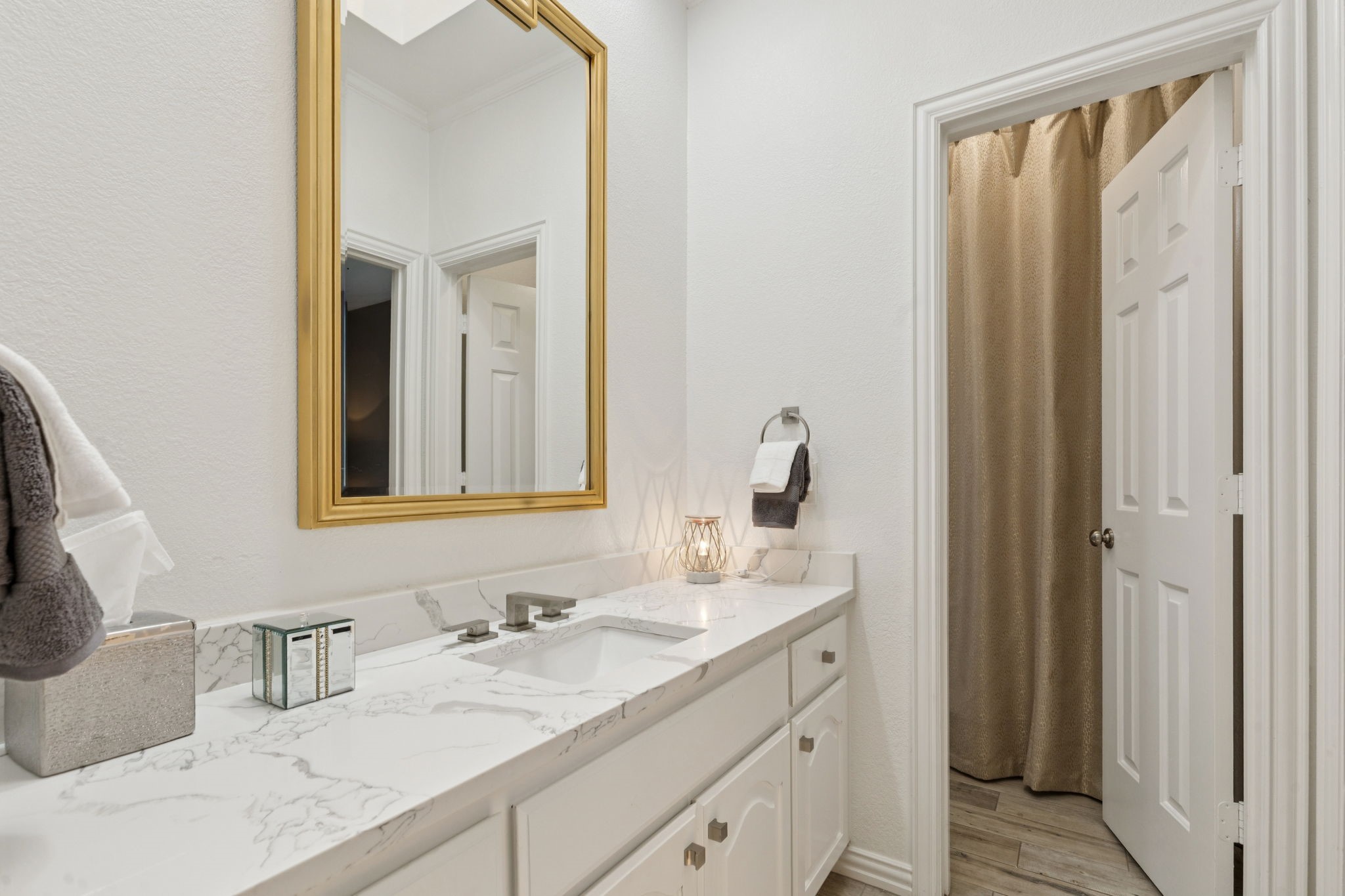3929 Hearst Castle Way