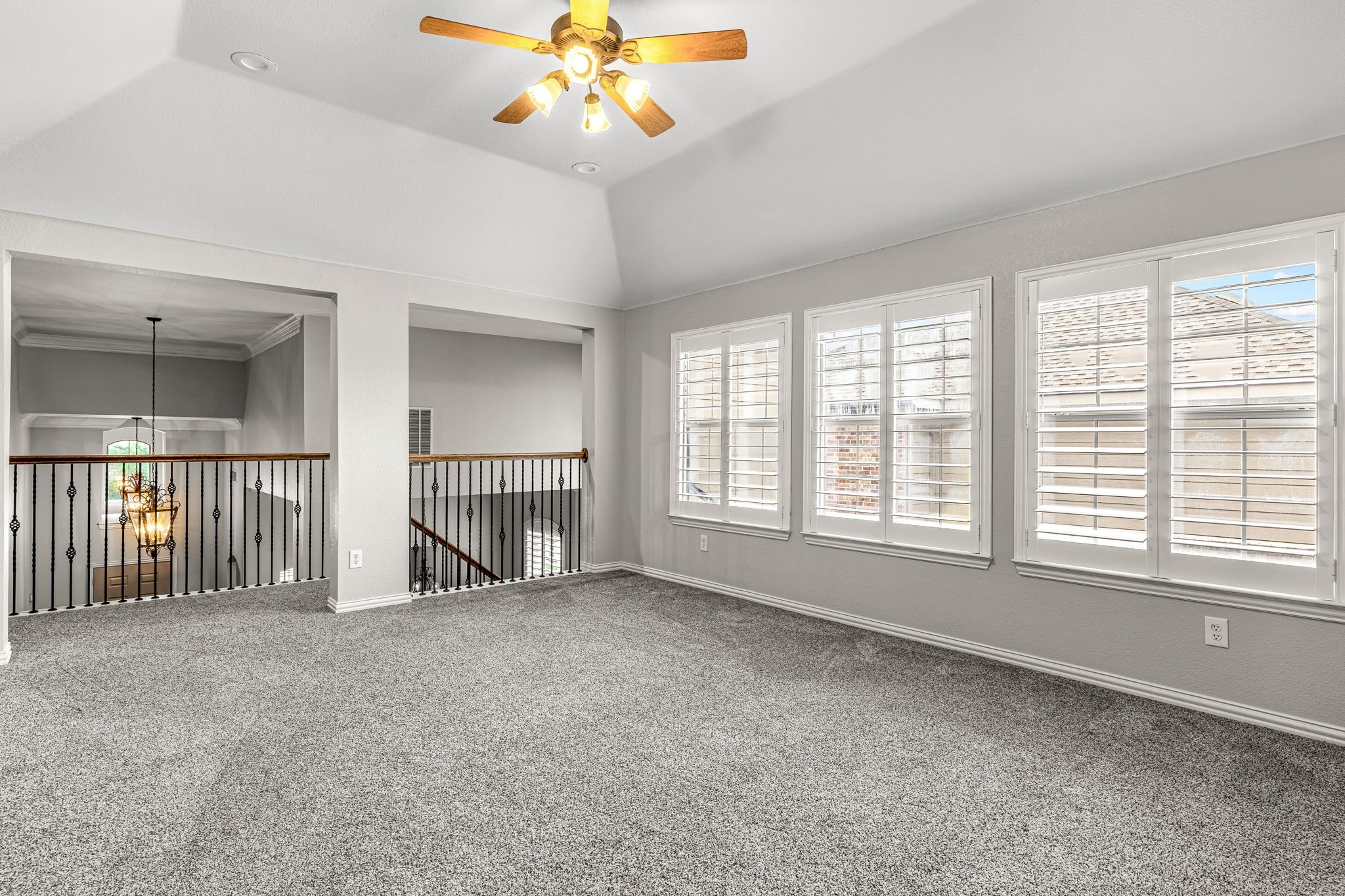 2727 Breezy Point Lane