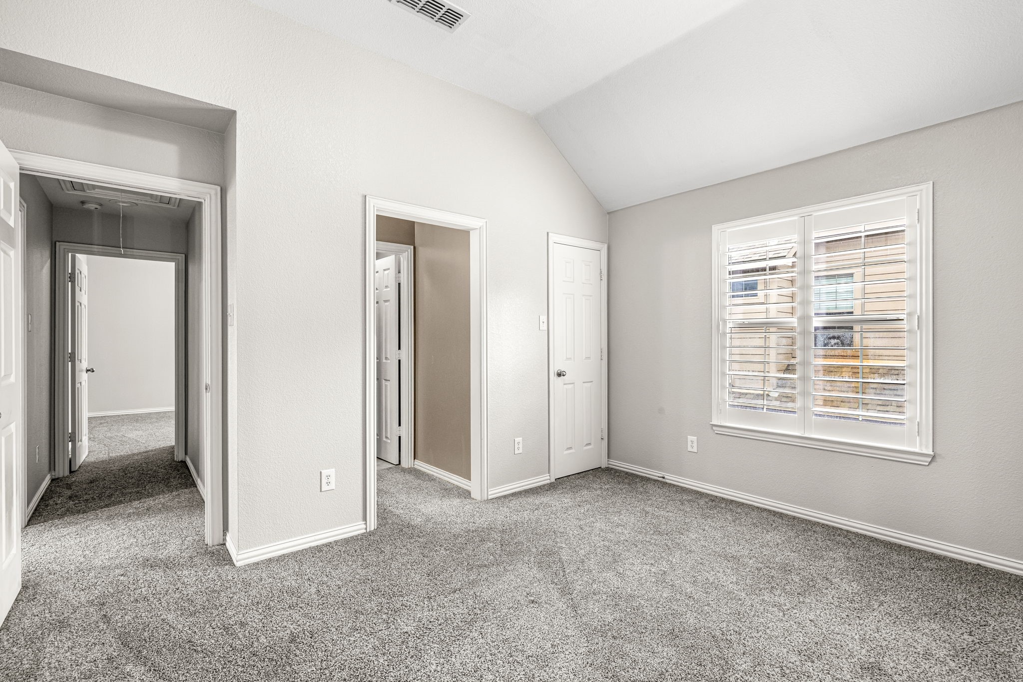 2727 Breezy Point Lane