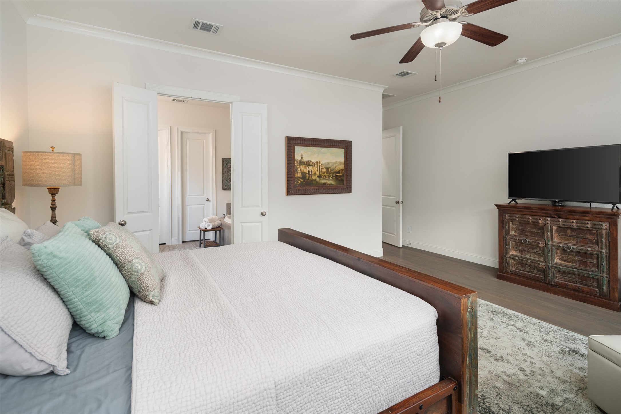 1051 Joanna Lane