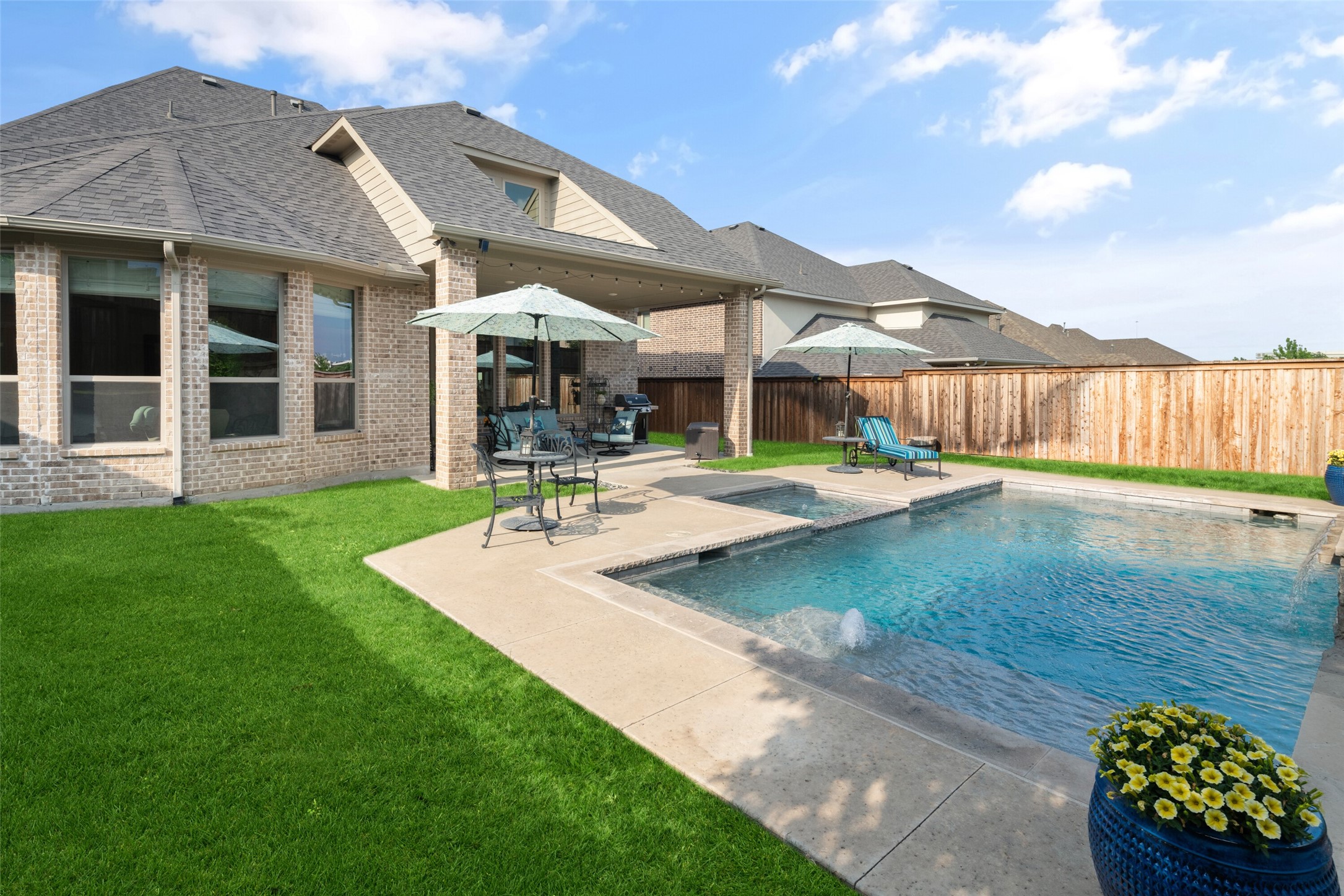 1051 Joanna Lane