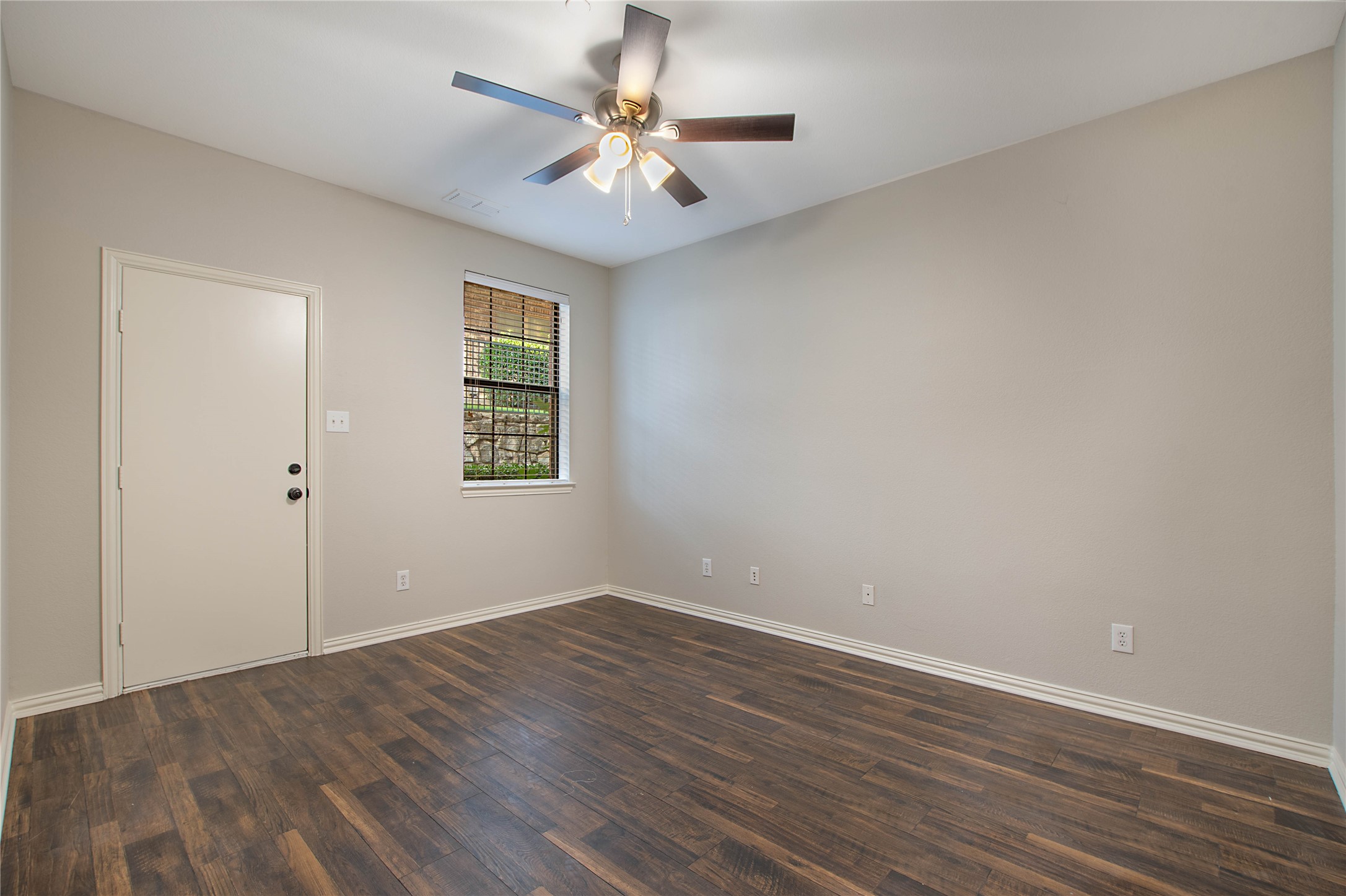 1511 Biltmore Lane