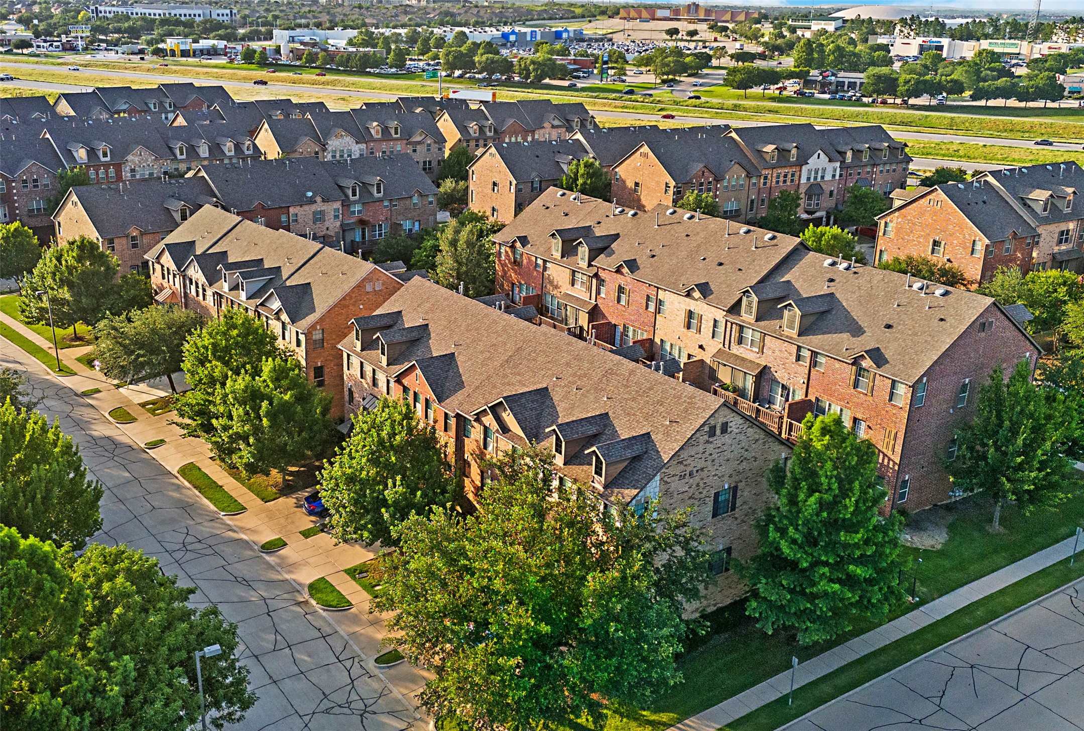 1511 Biltmore Lane