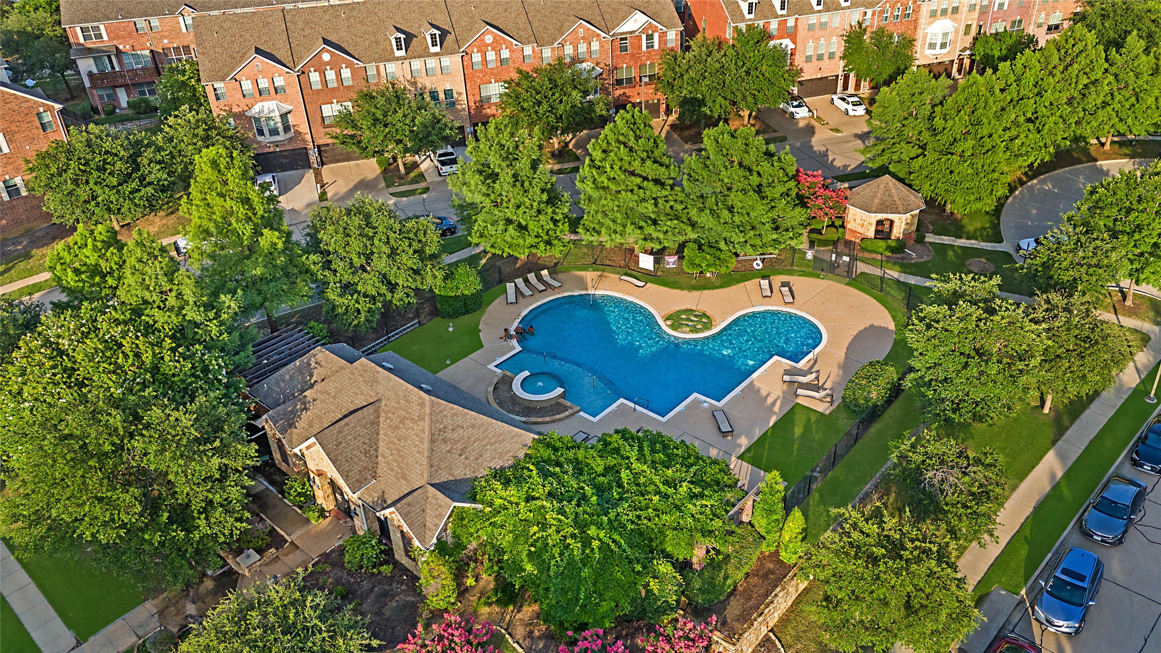 1511 Biltmore Lane