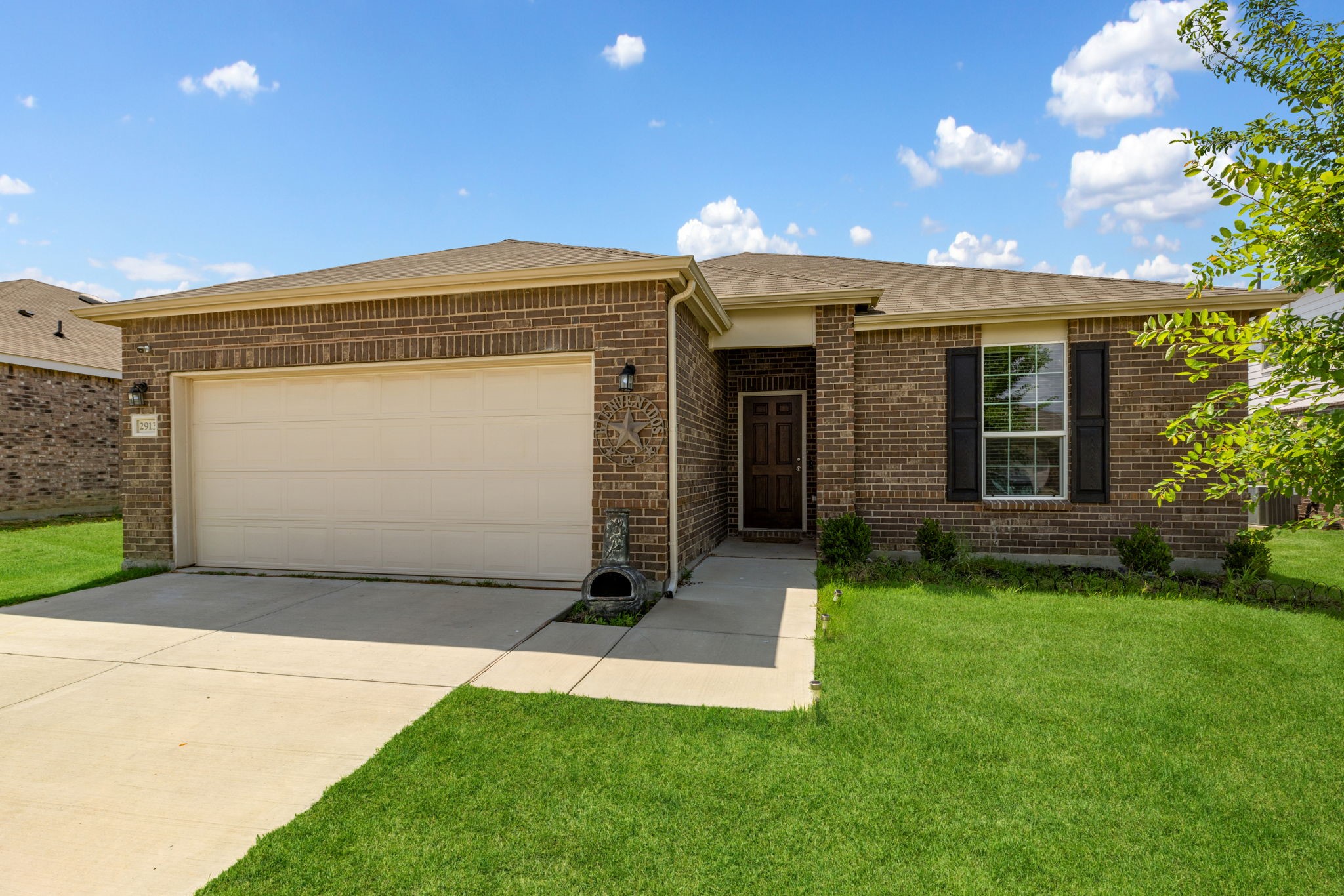 2913 Cash Place