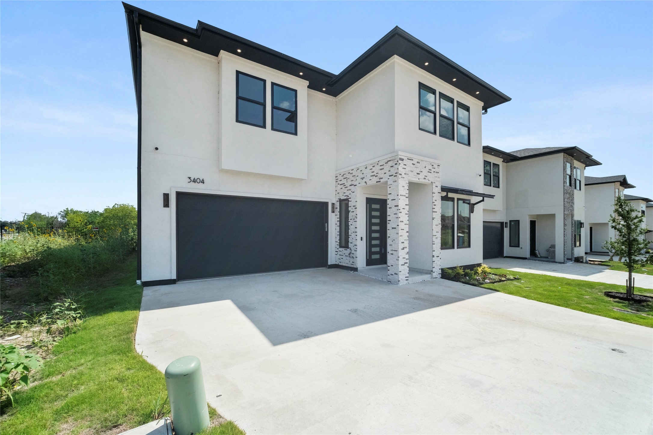 3404 Umyousef Court