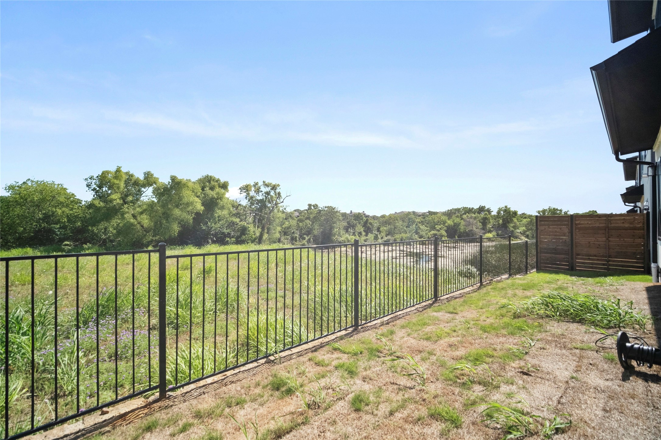 3404 Umyousef Court