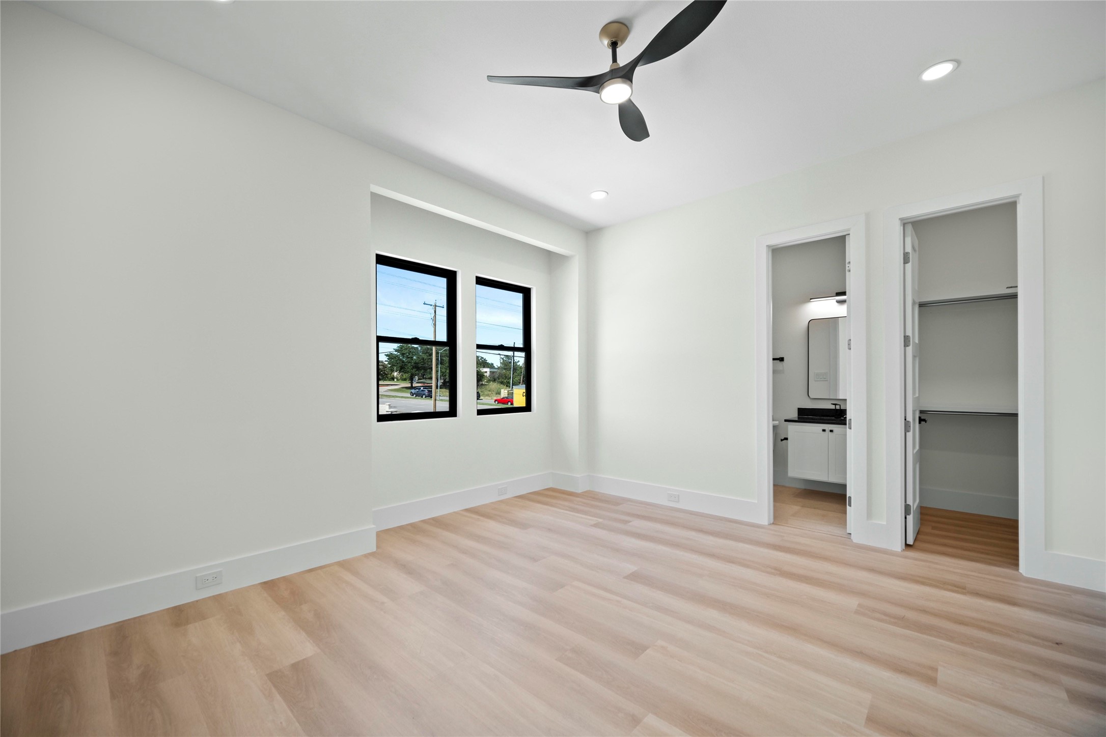 3404 Umyousef Court