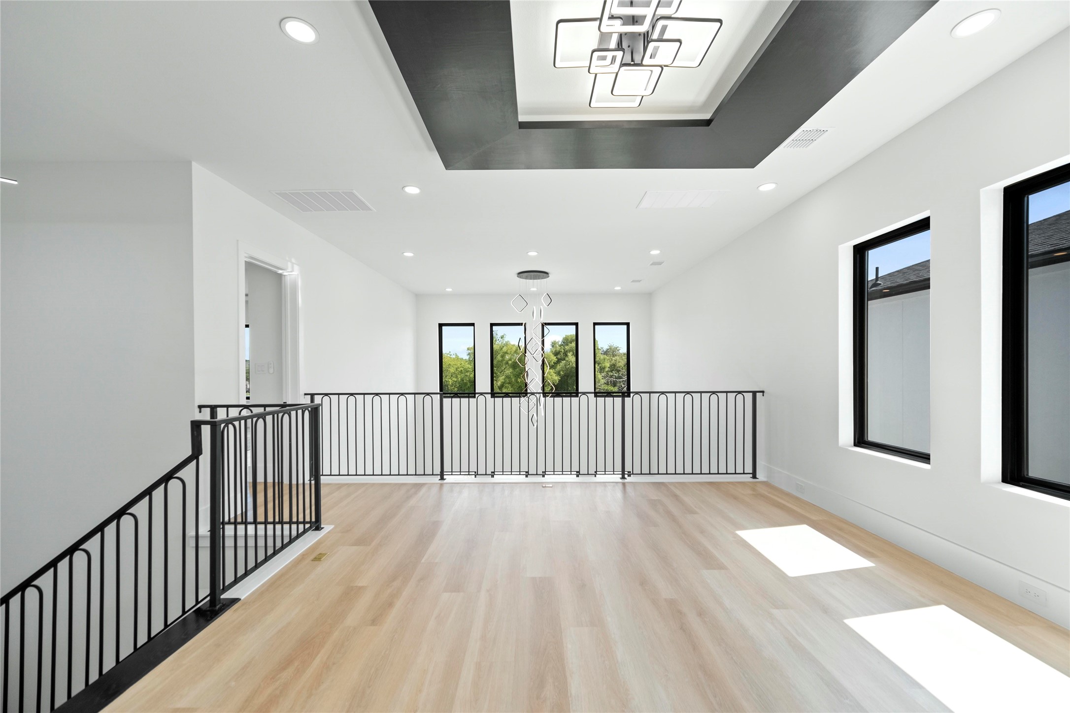 3404 Umyousef Court