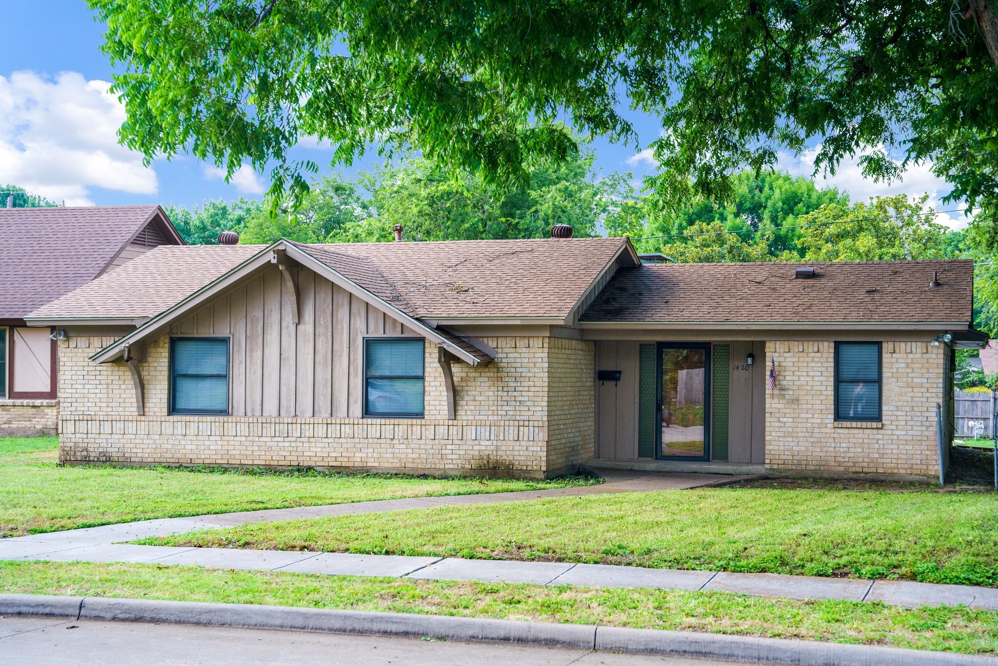 1420 Linden Drive