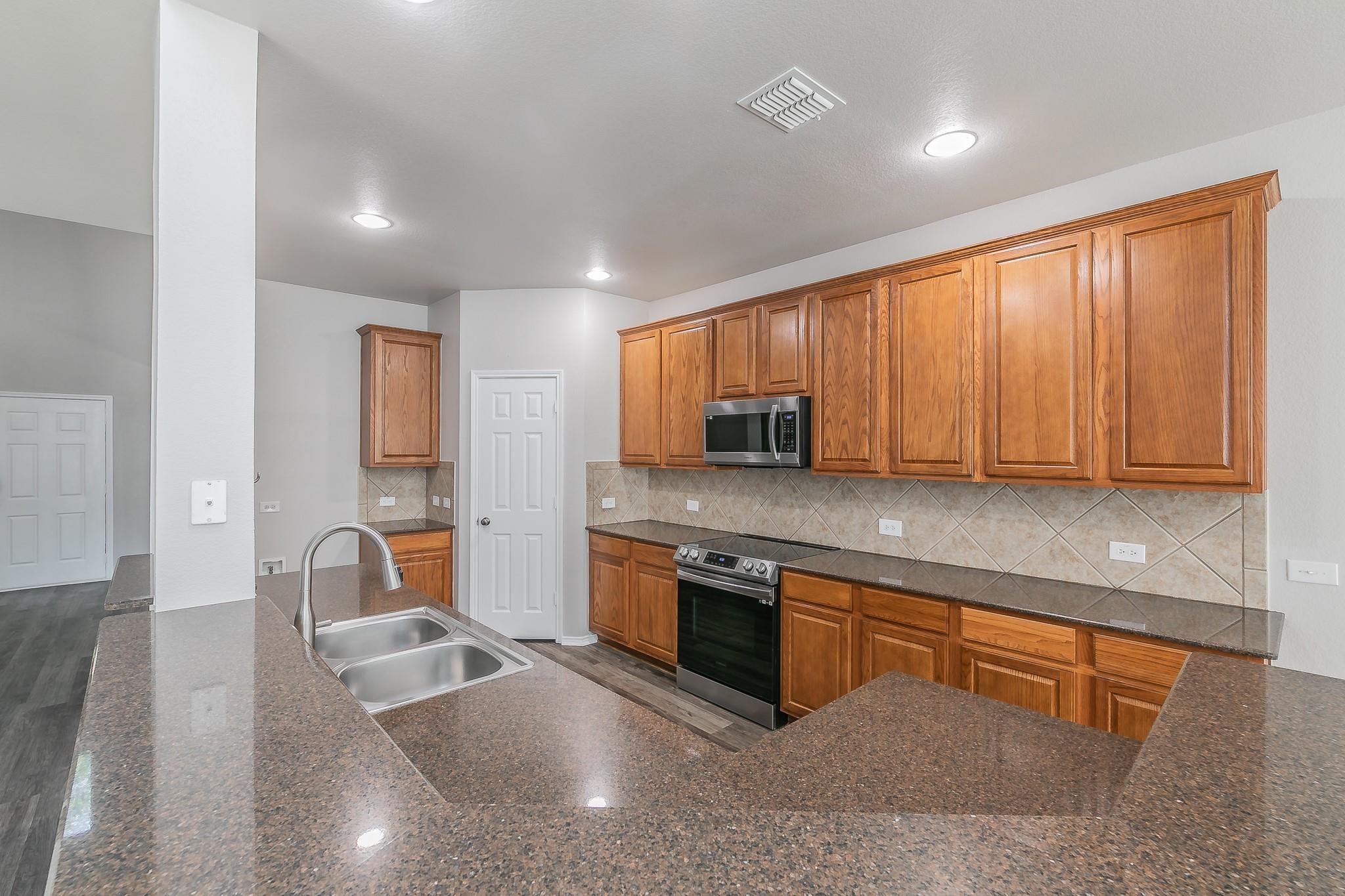 8494 Shakespeare Lane