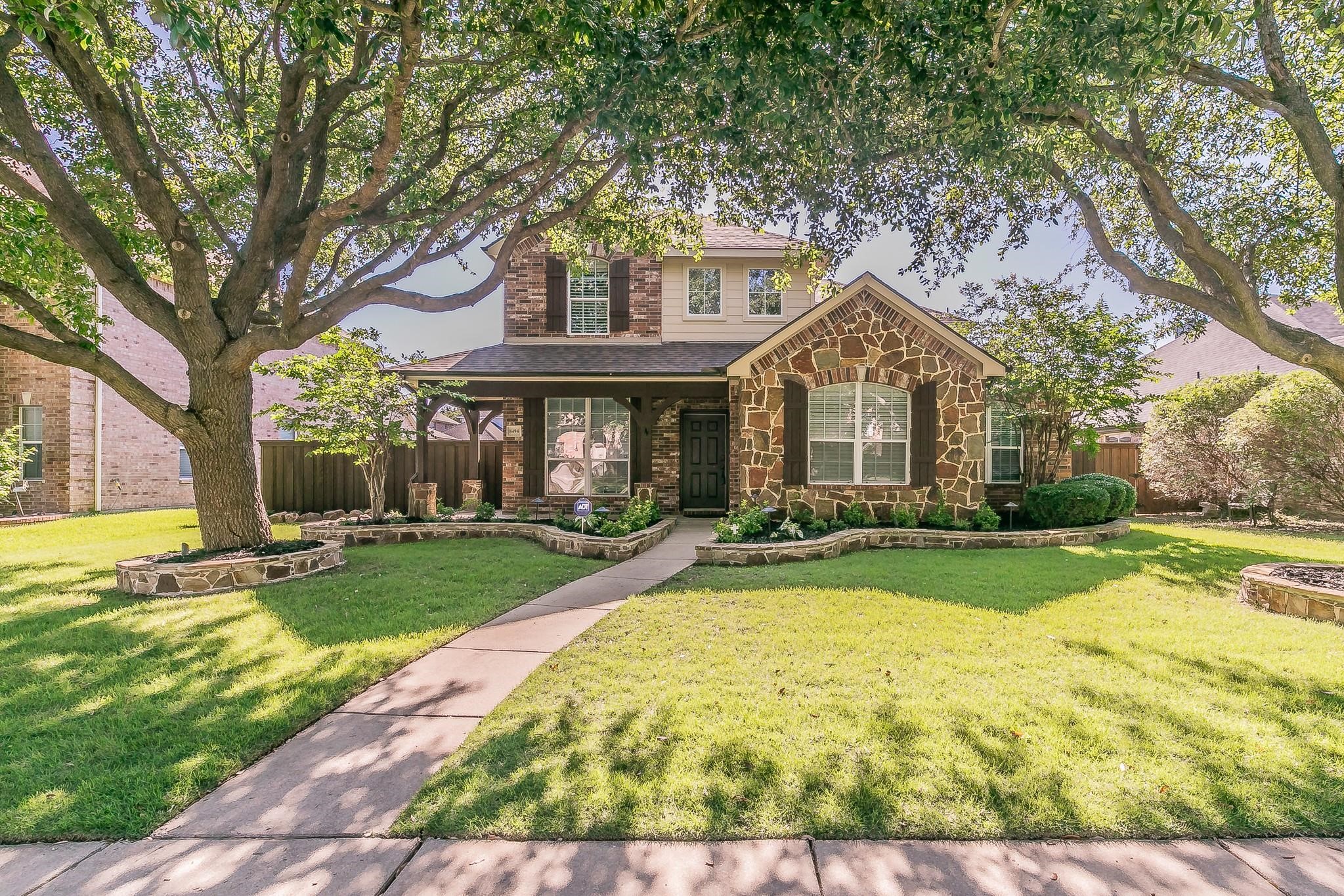 8494 Shakespeare Lane