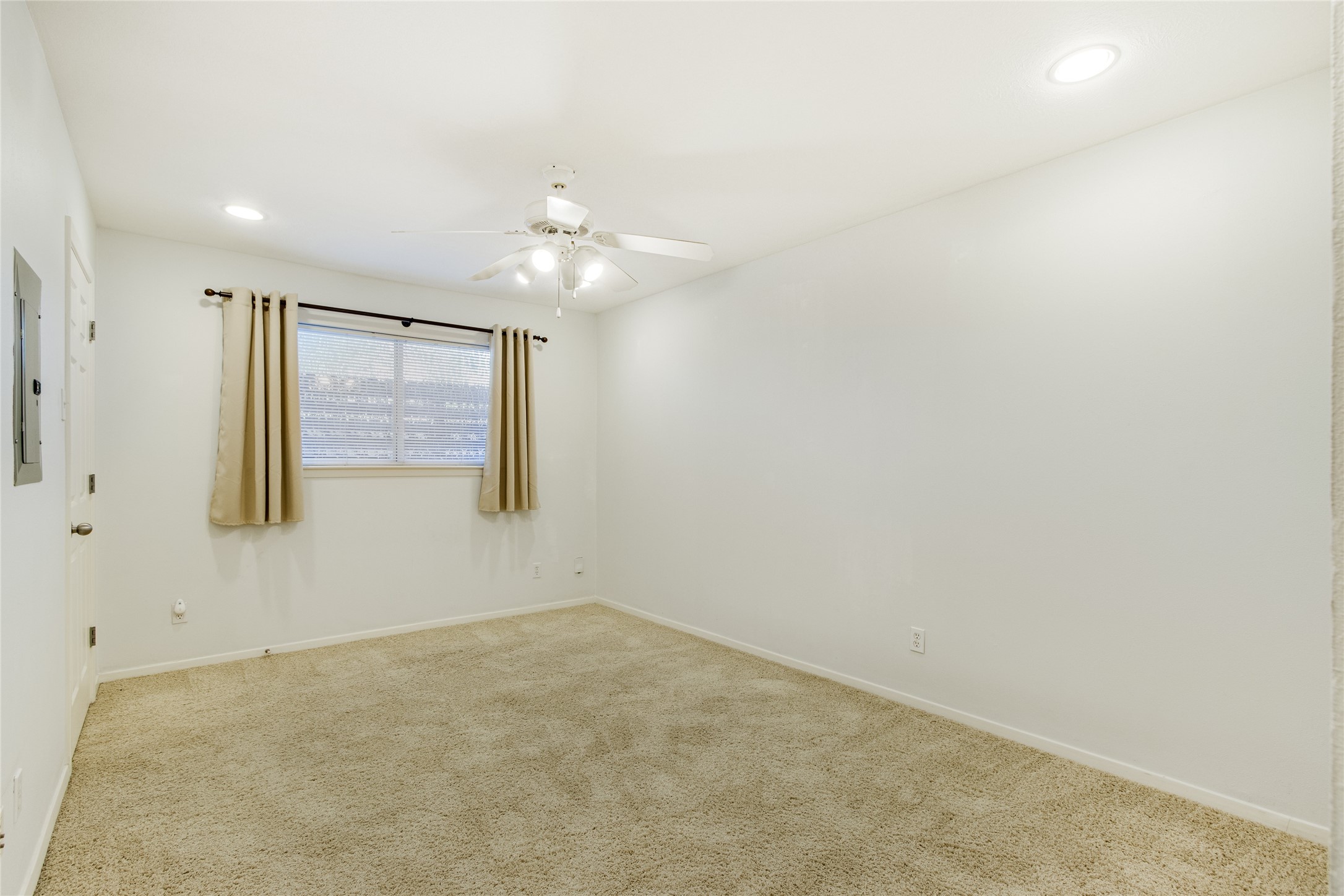 7730 Meadow Park Drive 120