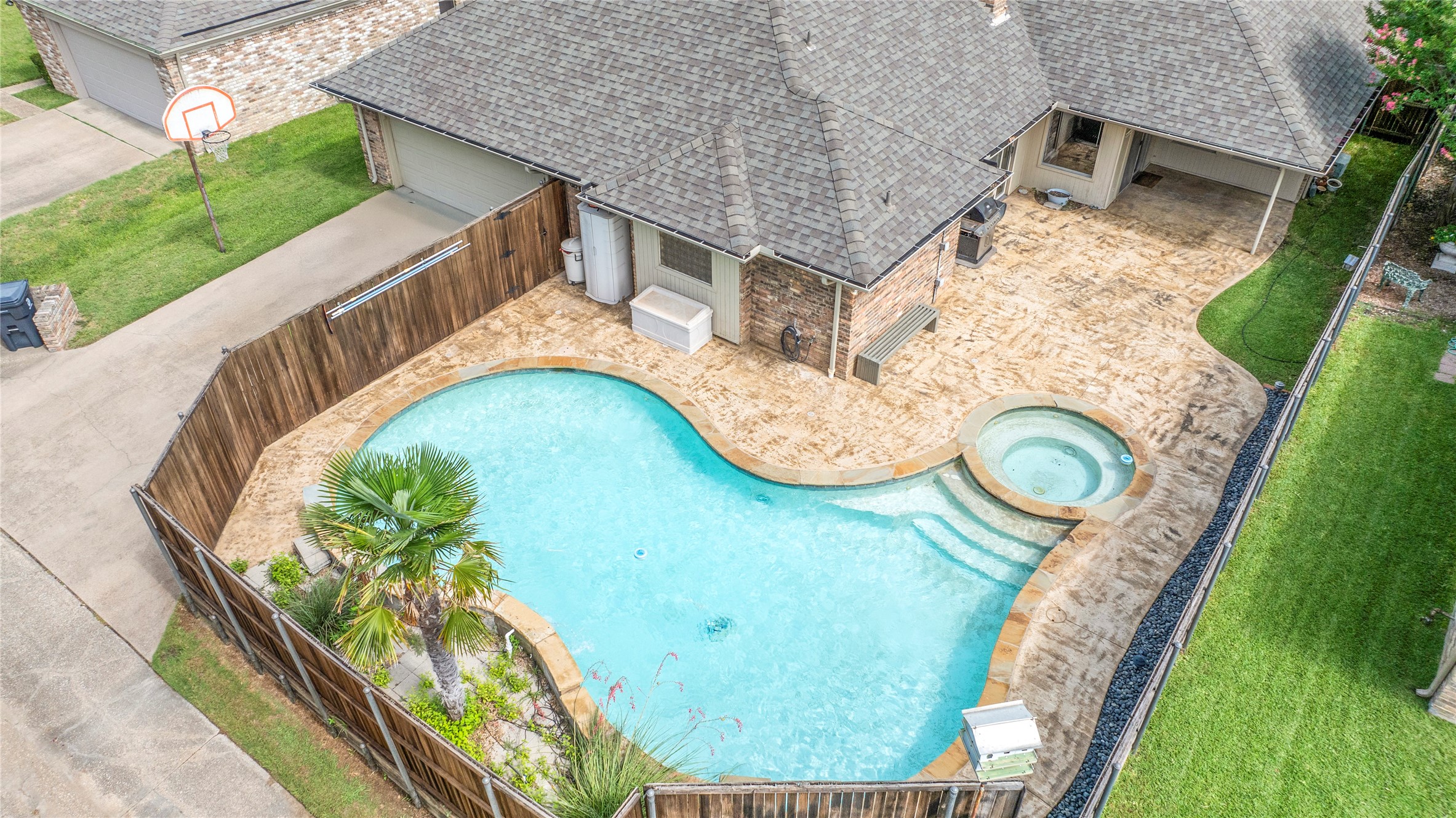 6910 Flintcove Drive