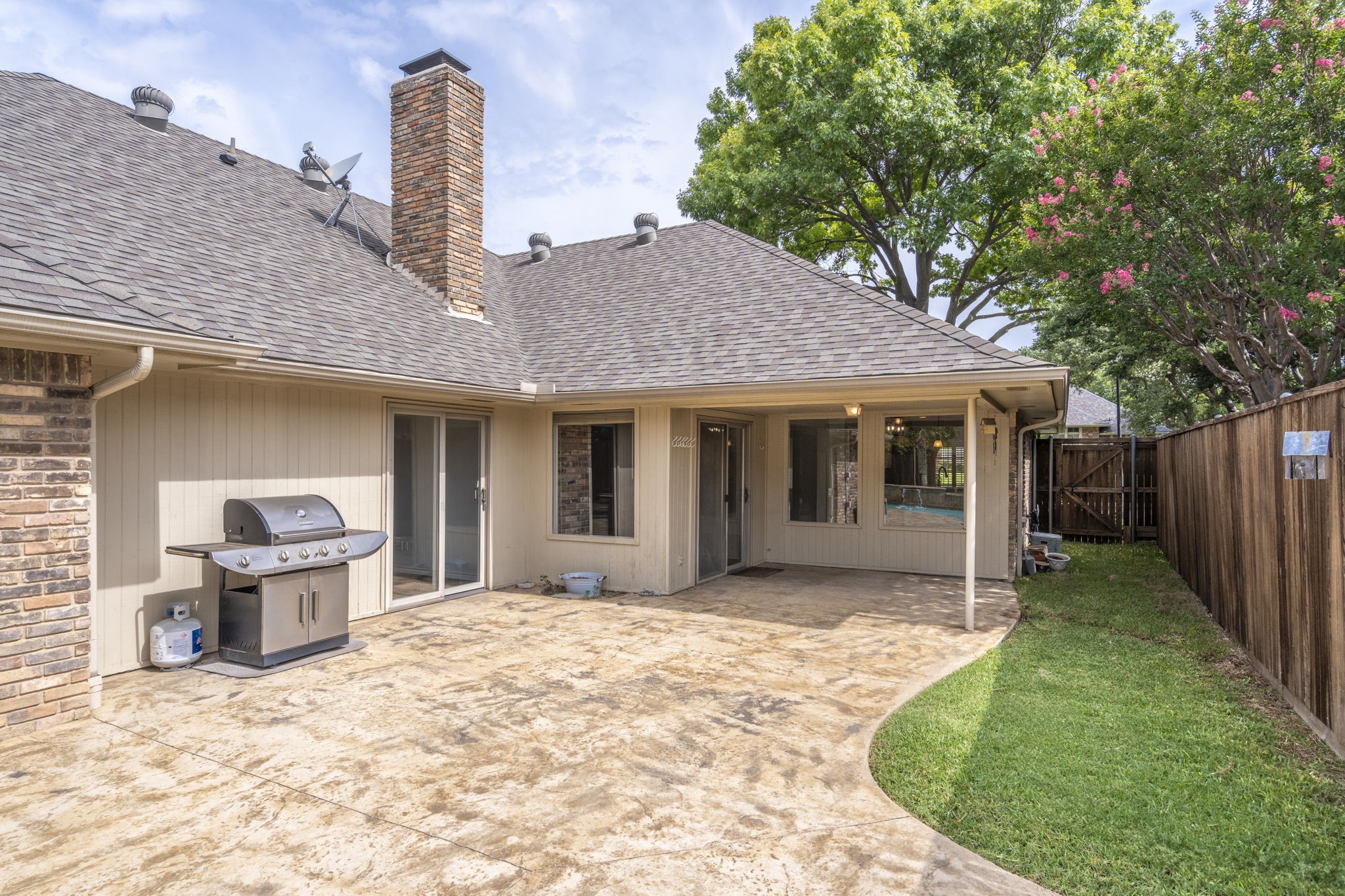 6910 Flintcove Drive