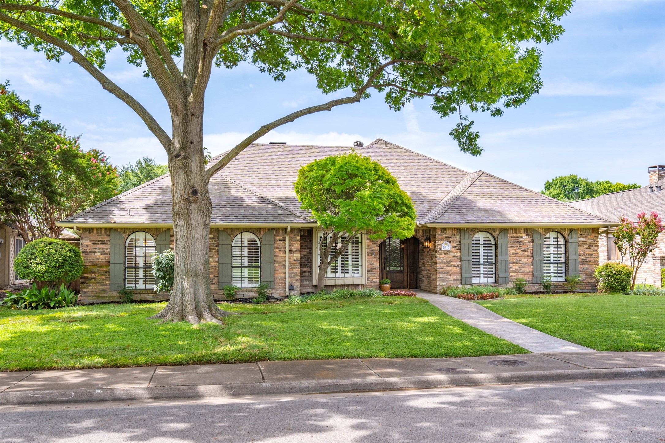 6910 Flintcove Drive