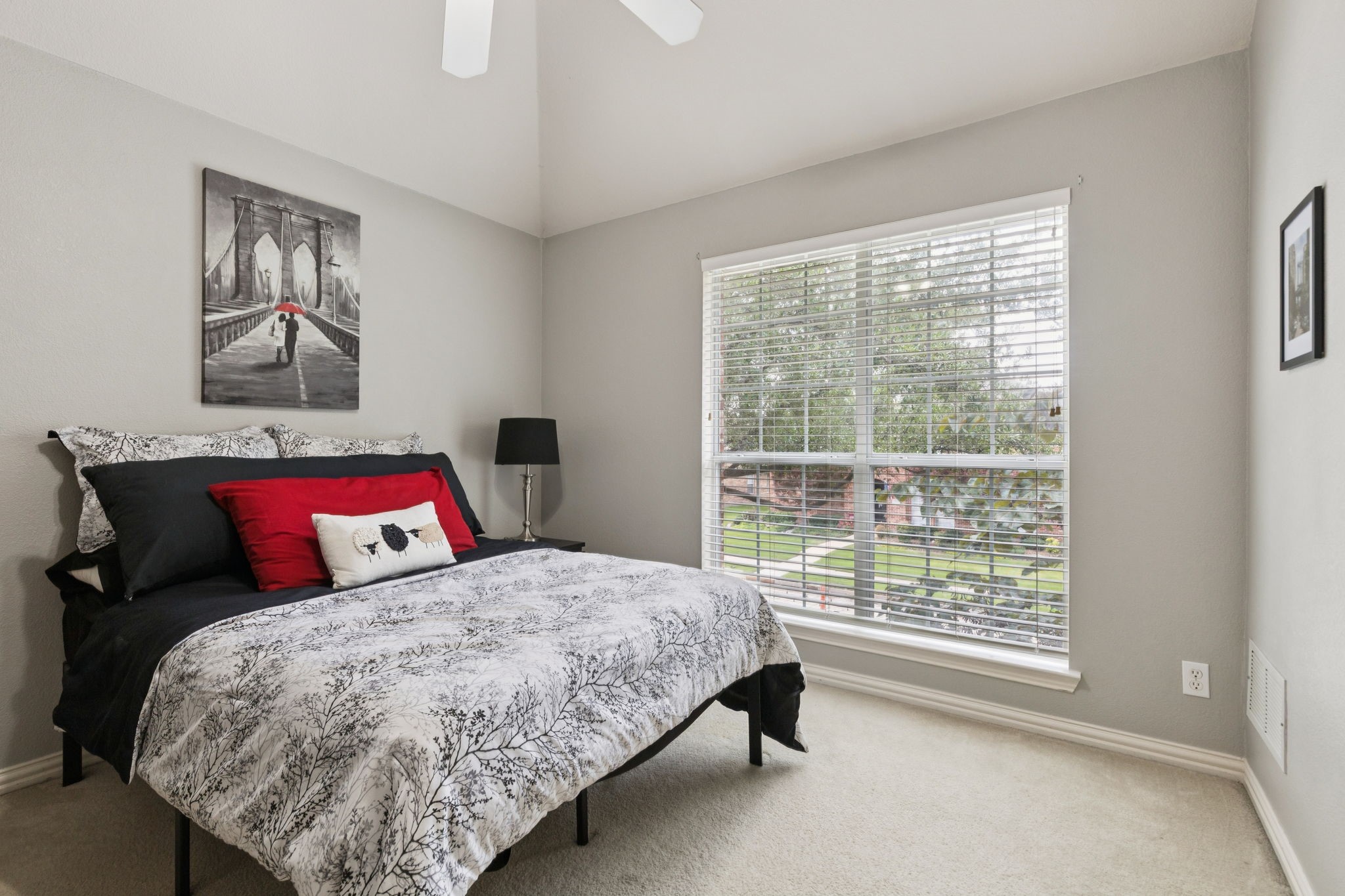 5512 Dark Forest Drive