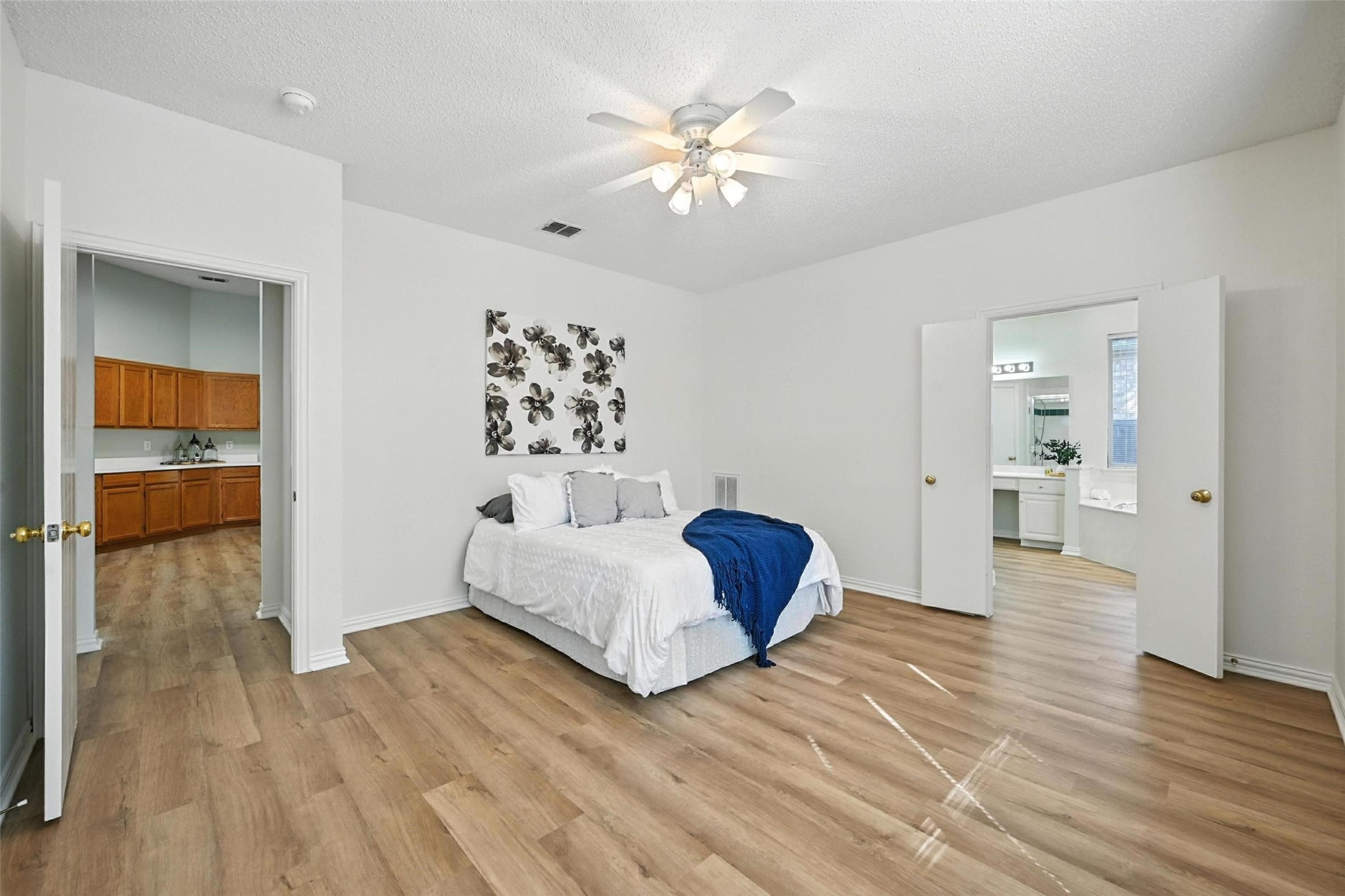 1375 Clear Creek Drive