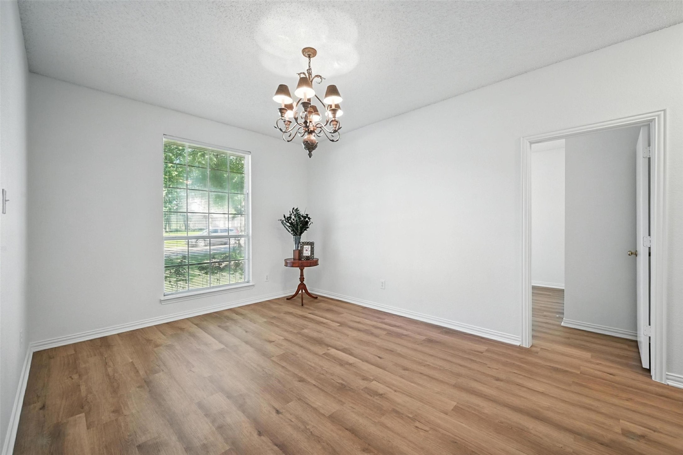 1375 Clear Creek Drive