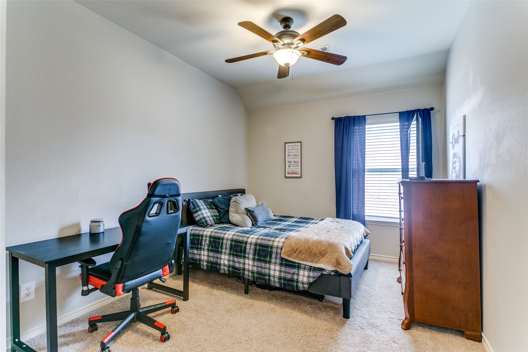 1430 Kingsley Drive