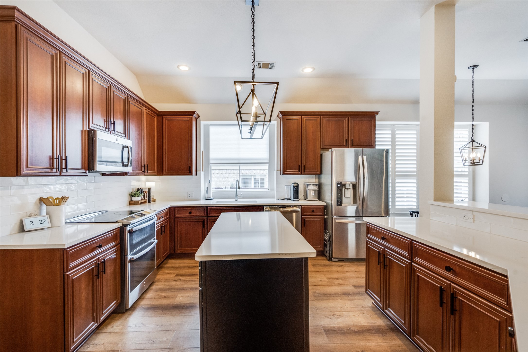 6012 Crimson Drive