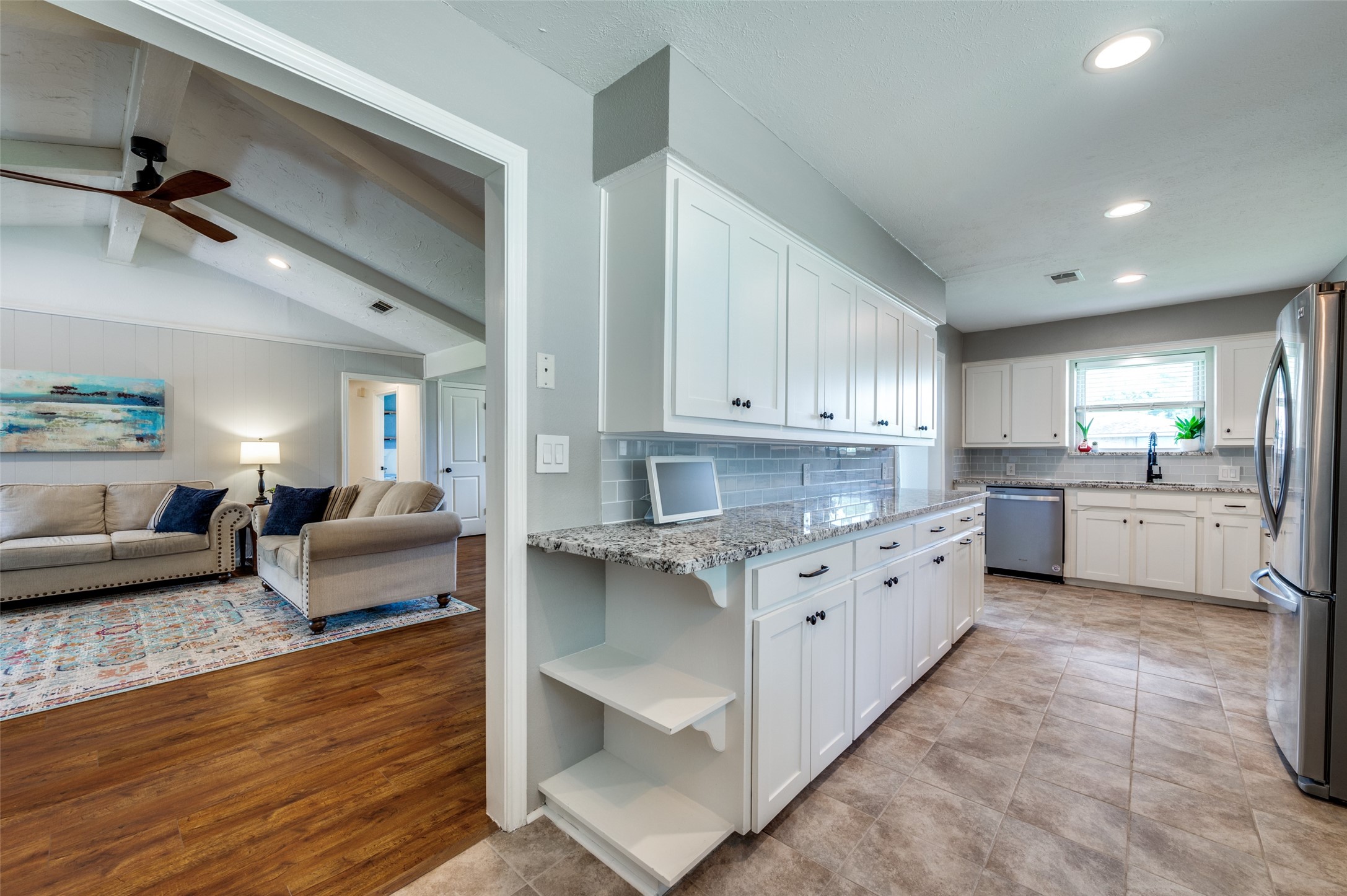 2800 Pinehurst Drive