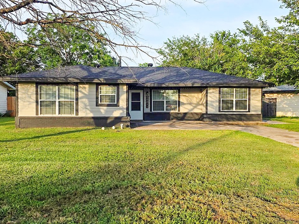 50011 Del Ra Drive