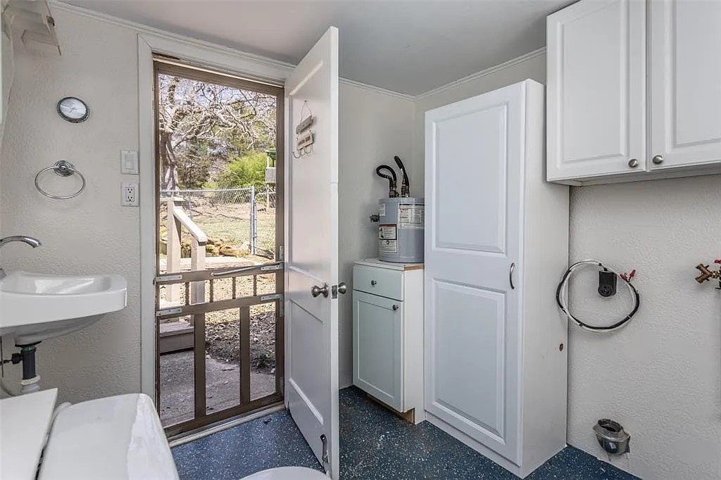 487 Cedar Bayou Boulevard