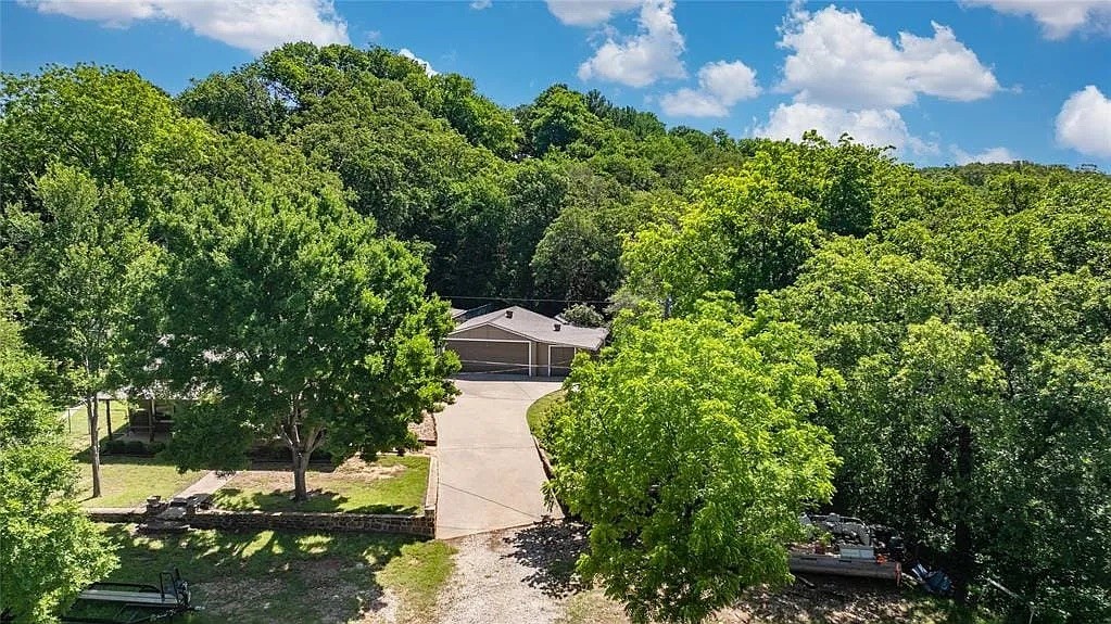 487 Cedar Bayou Boulevard