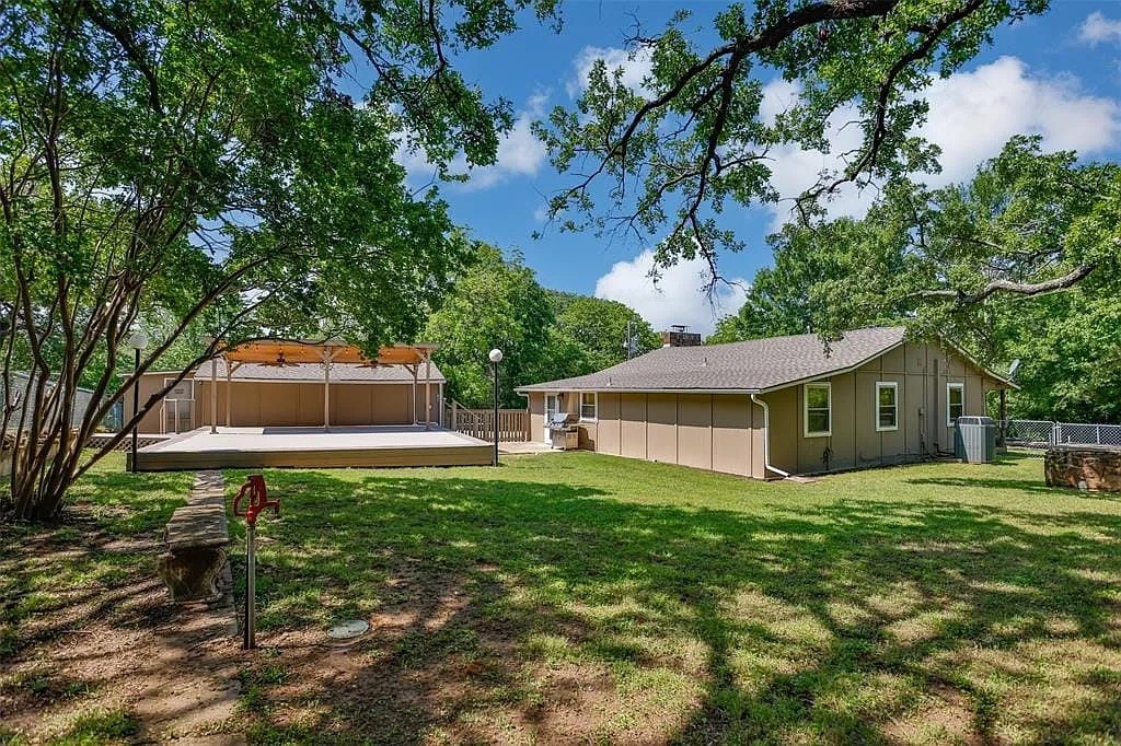 487 Cedar Bayou Boulevard