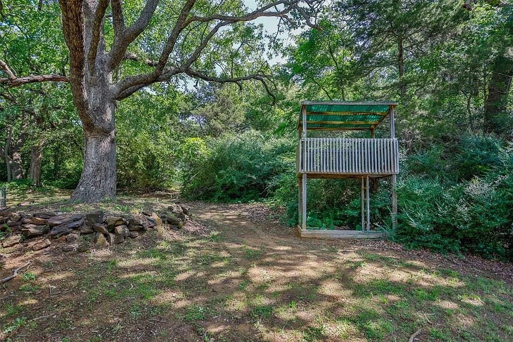 487 Cedar Bayou Boulevard