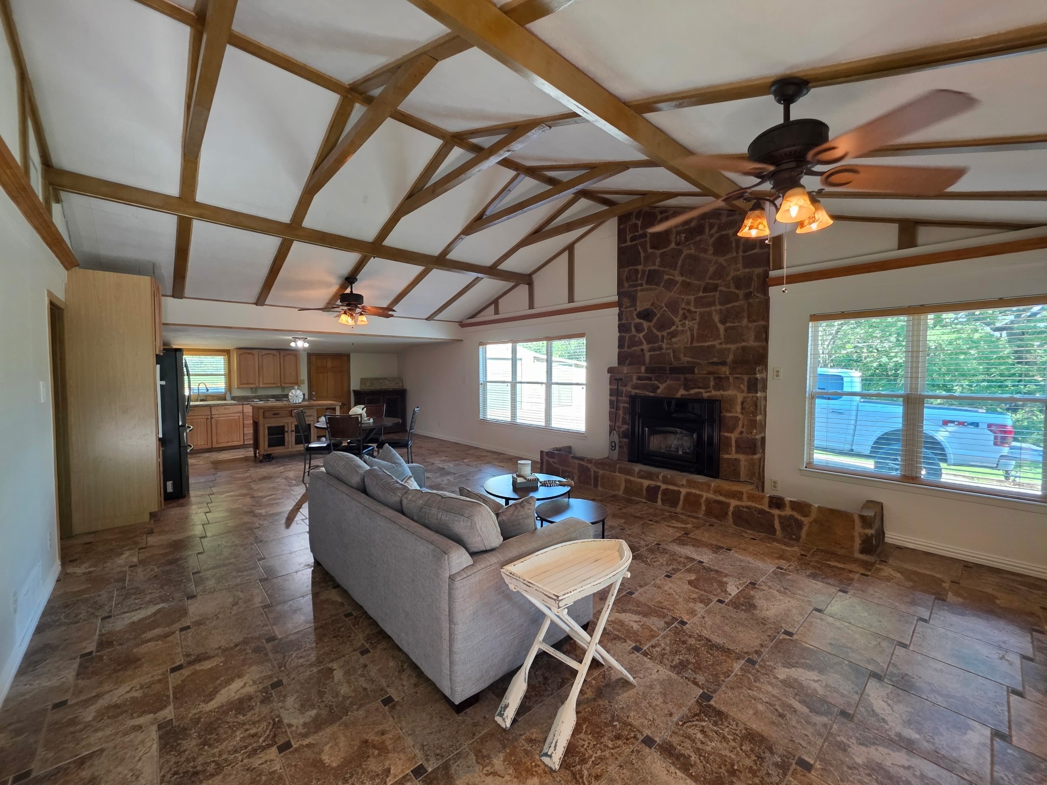 487 Cedar Bayou Boulevard