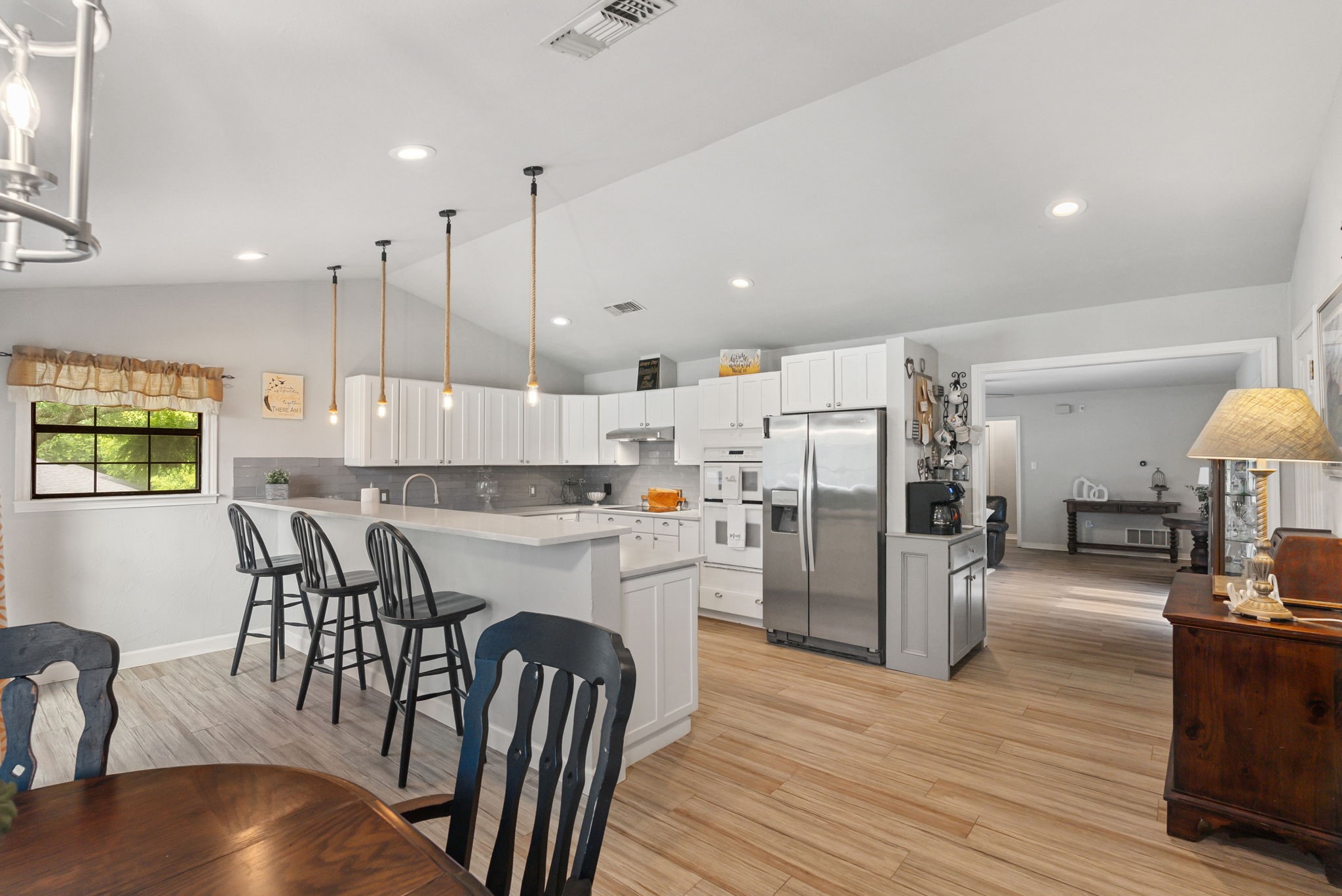 206 Covey Lane
