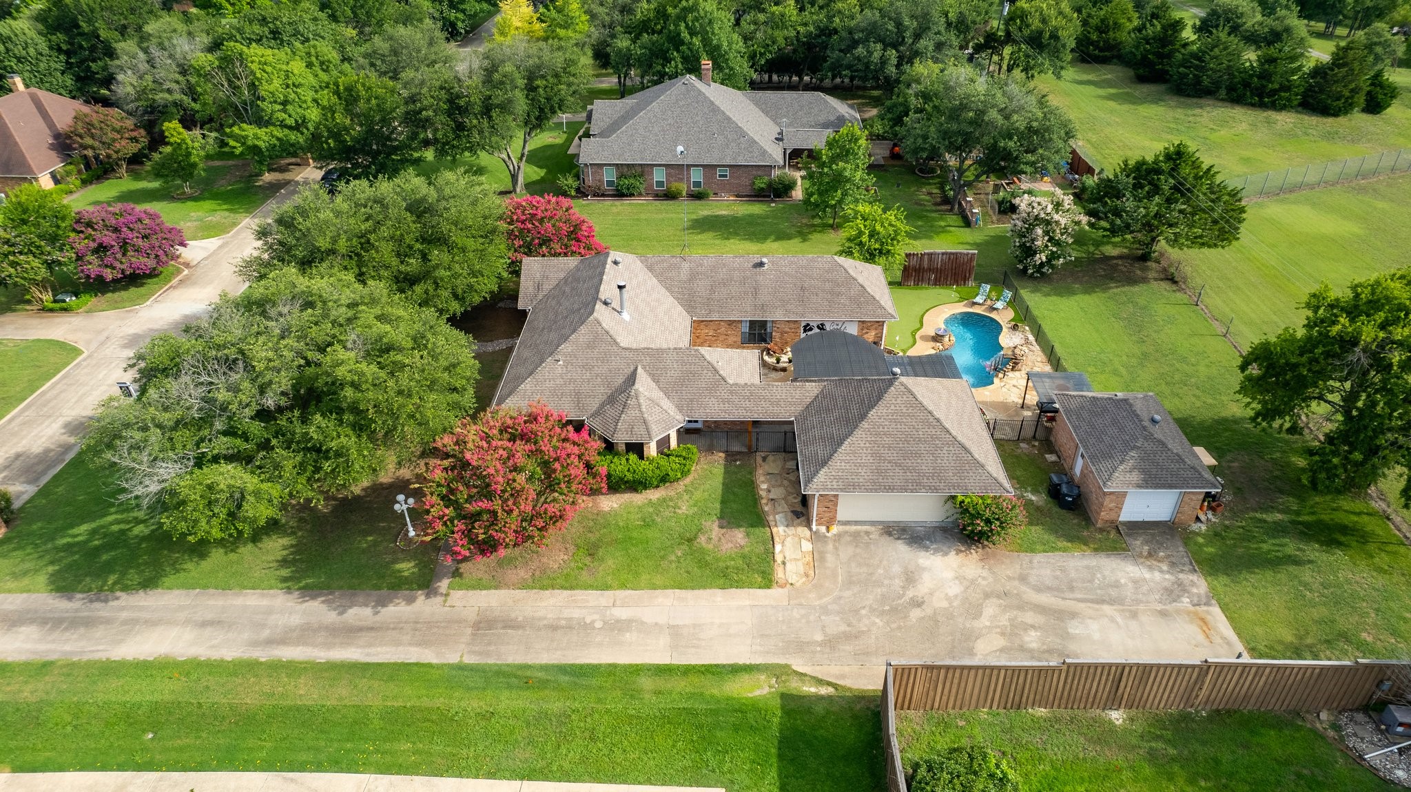 206 Covey Lane
