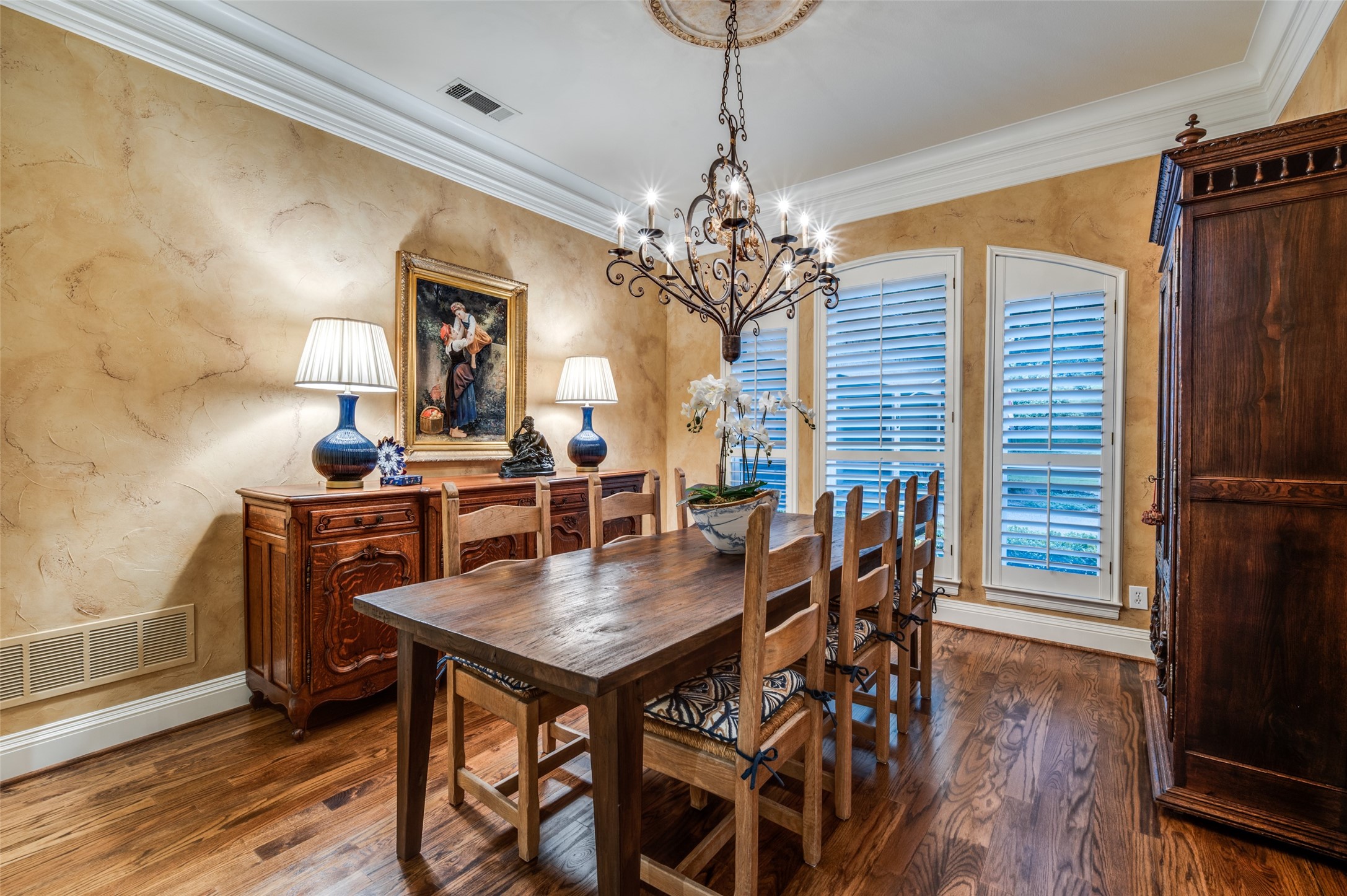 4637 Shadow Ridge Drive
