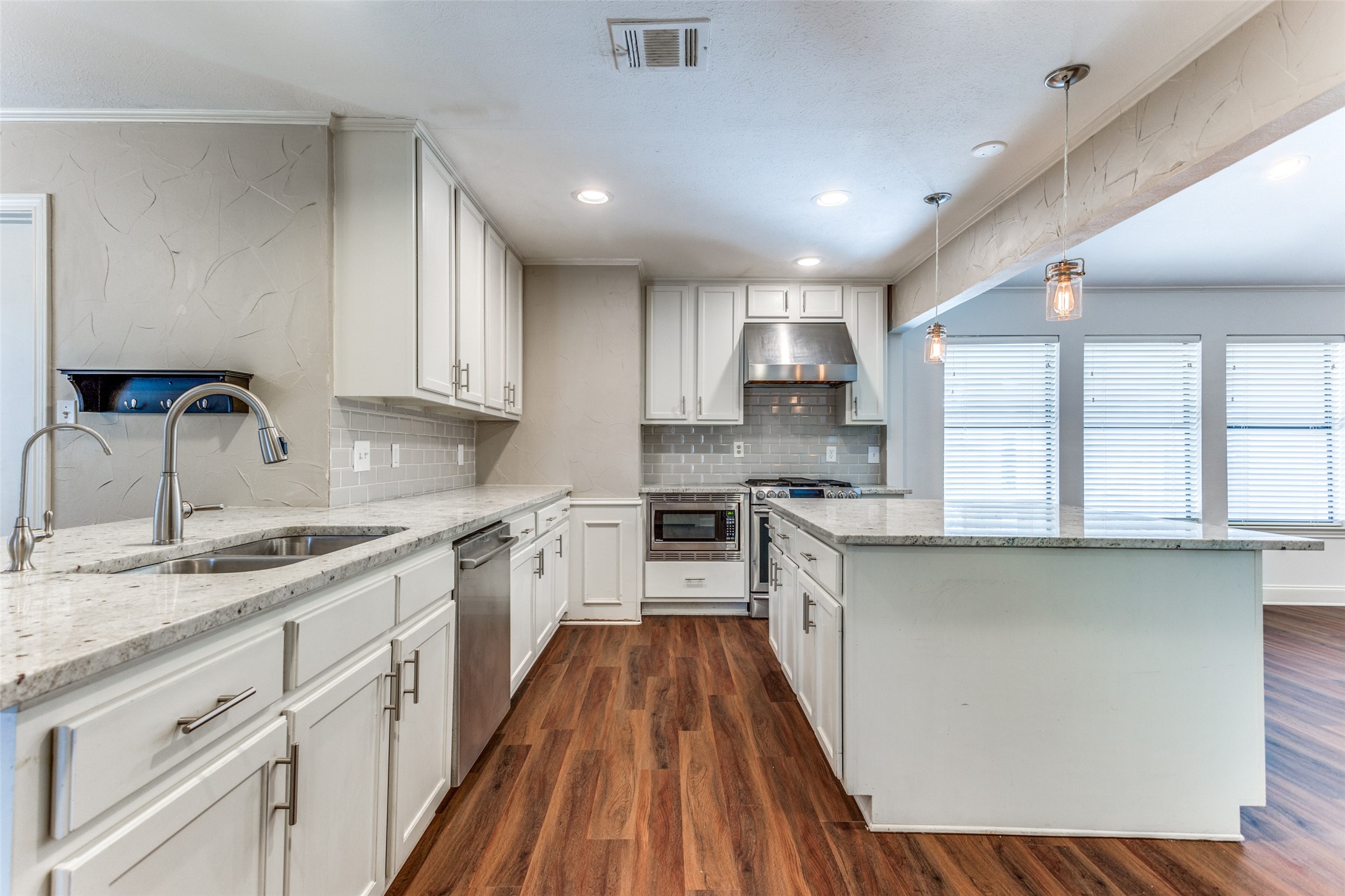 4222 Lawngate Drive