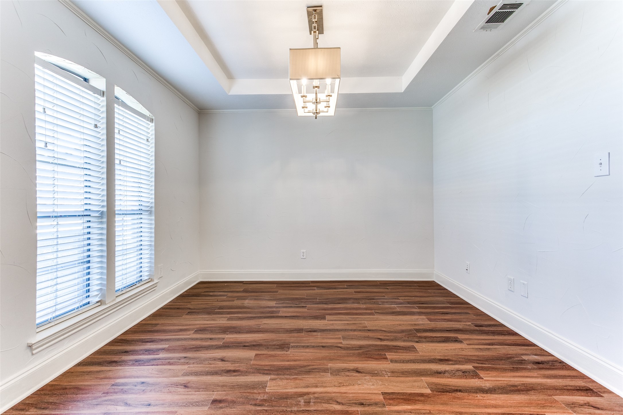 4222 Lawngate Drive