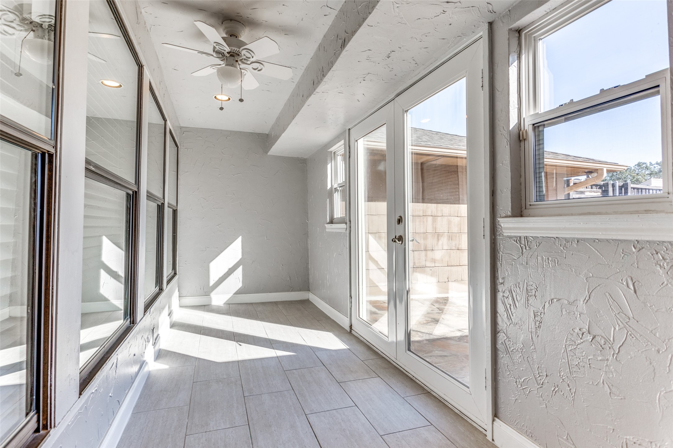 4222 Lawngate Drive