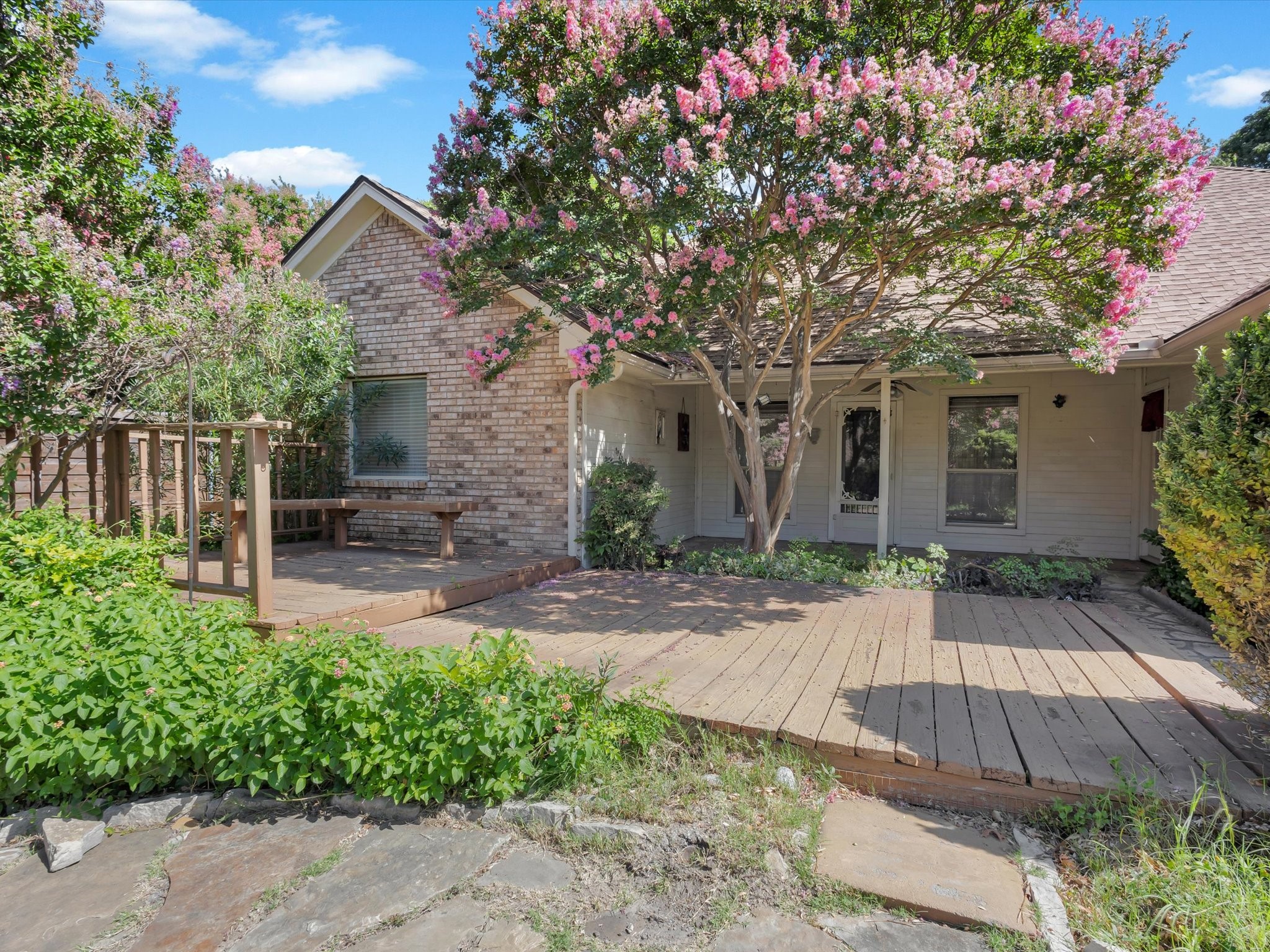 1404 Stoneboro Lane