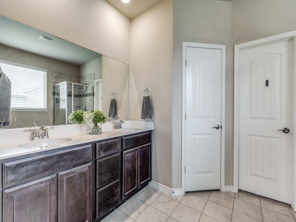 3213 Van Zandt Road