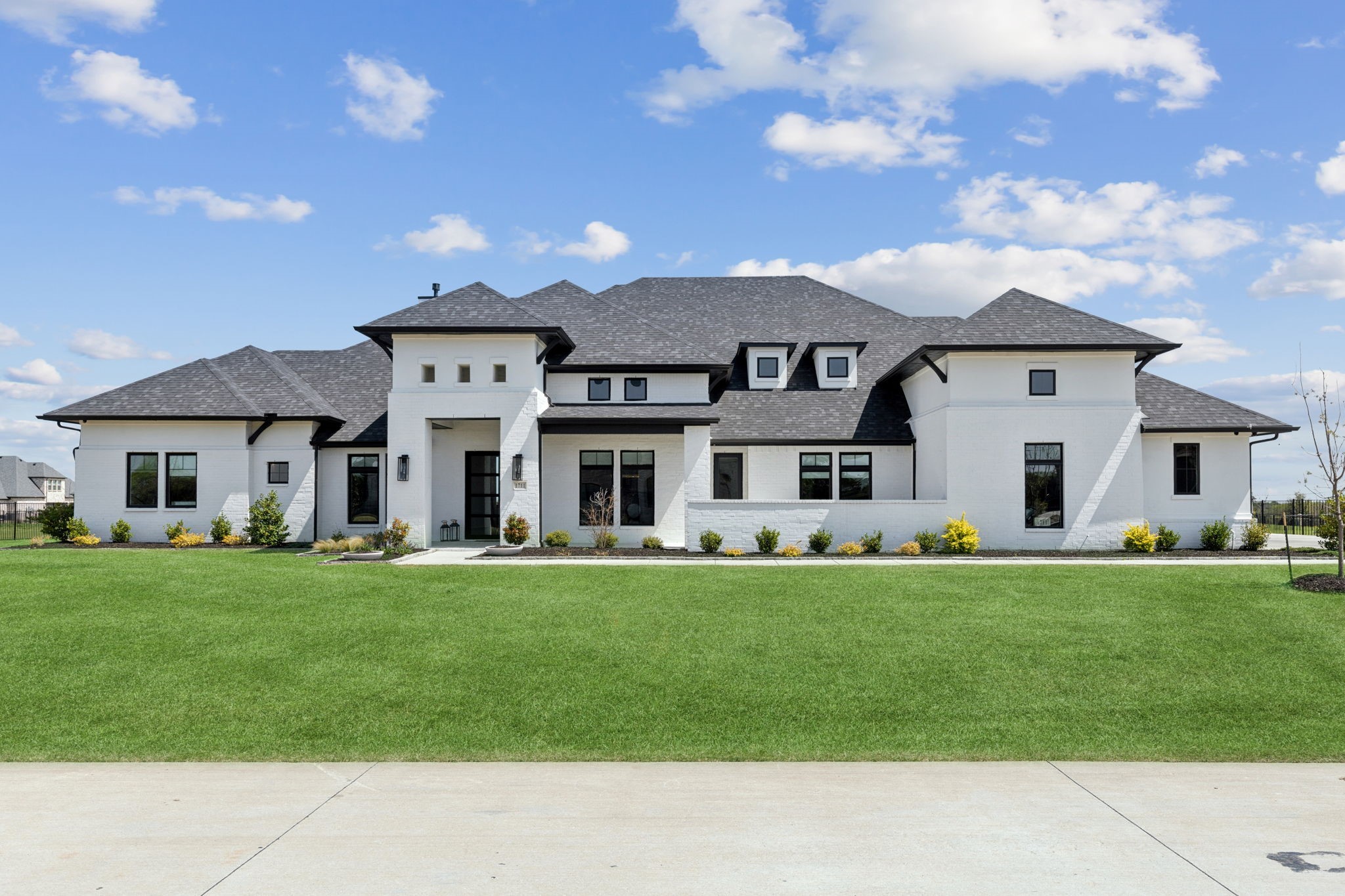 1711 Beverly Lane