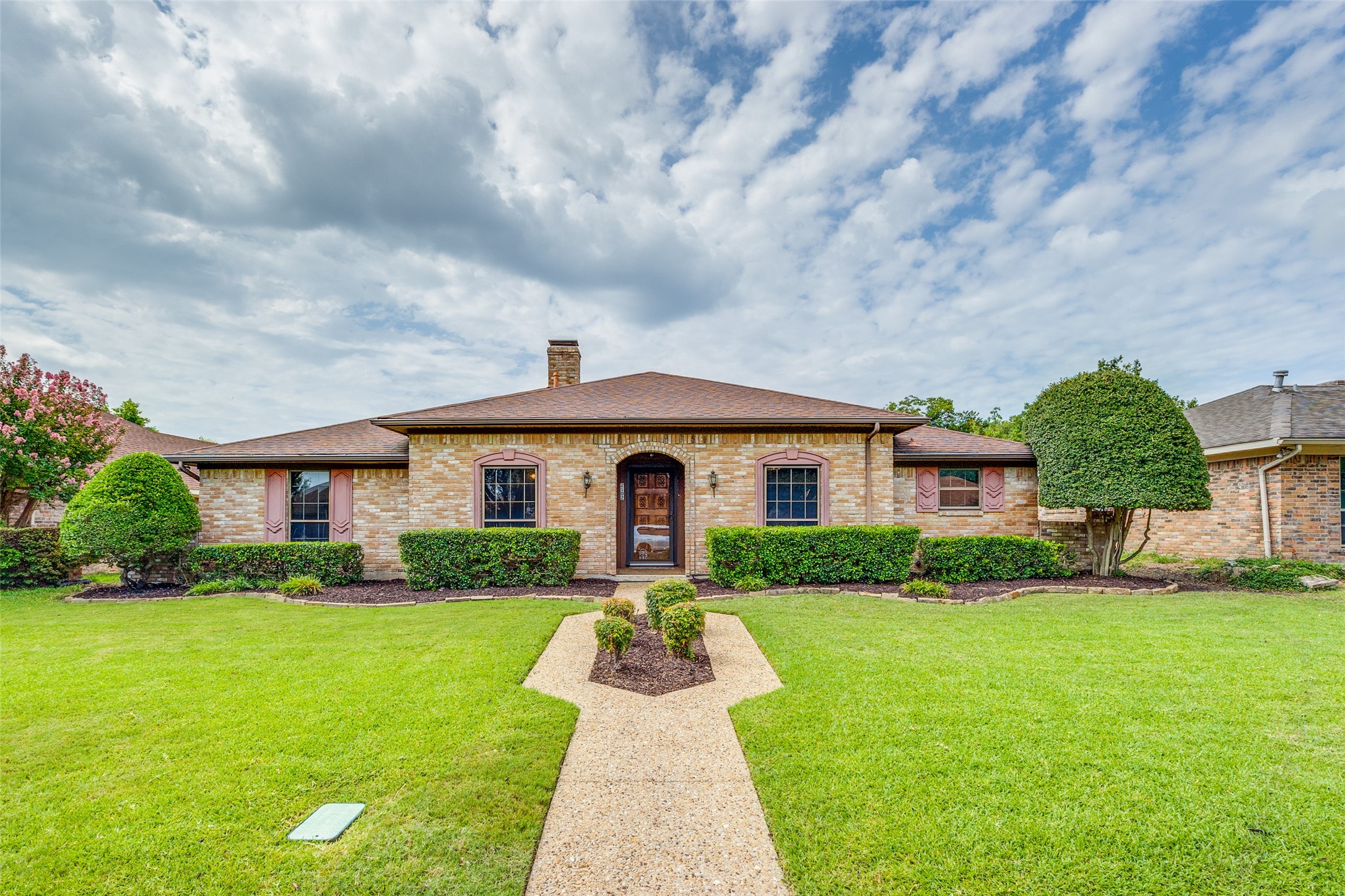 2102 J J Pearce Drive
