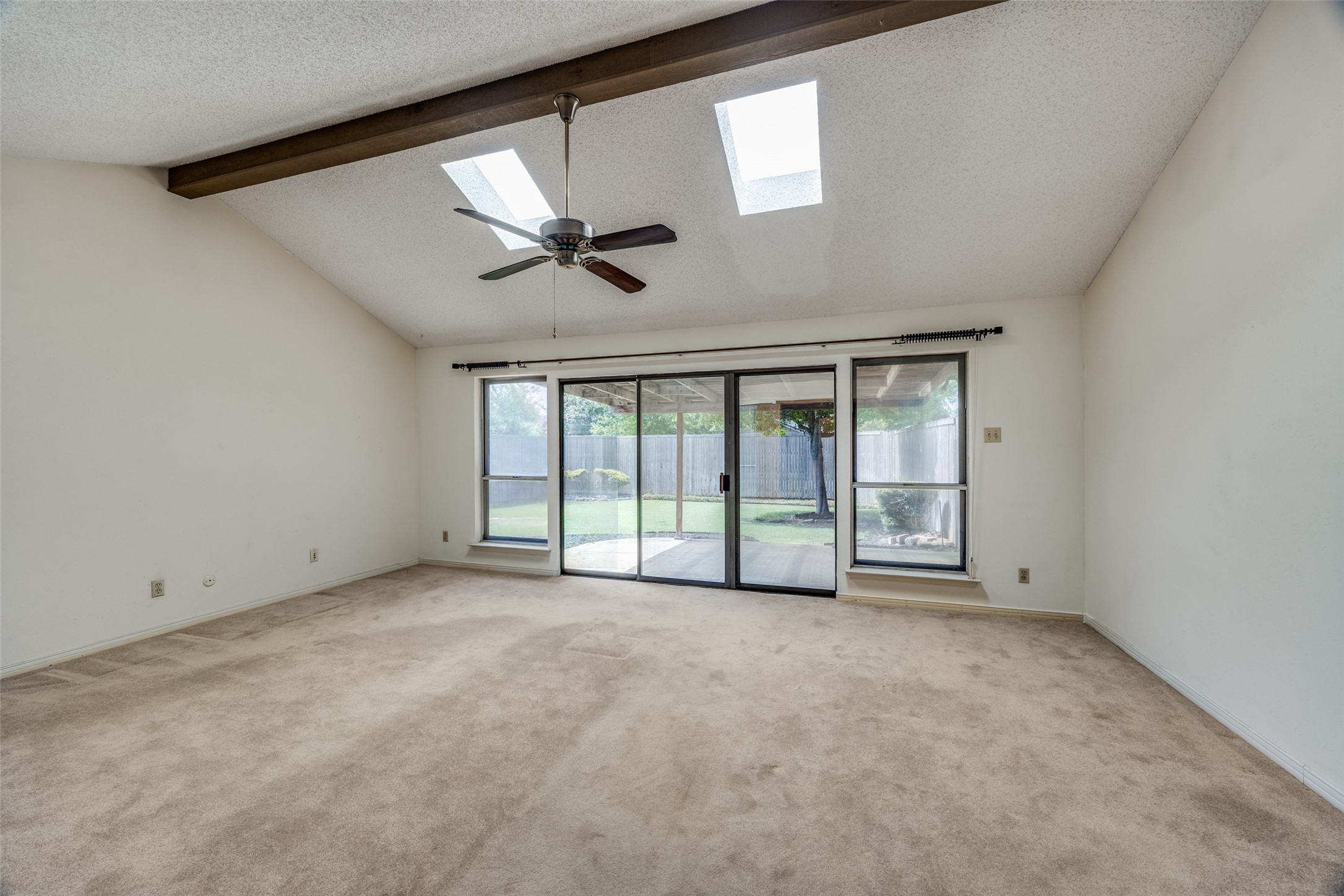 2102 J J Pearce Drive